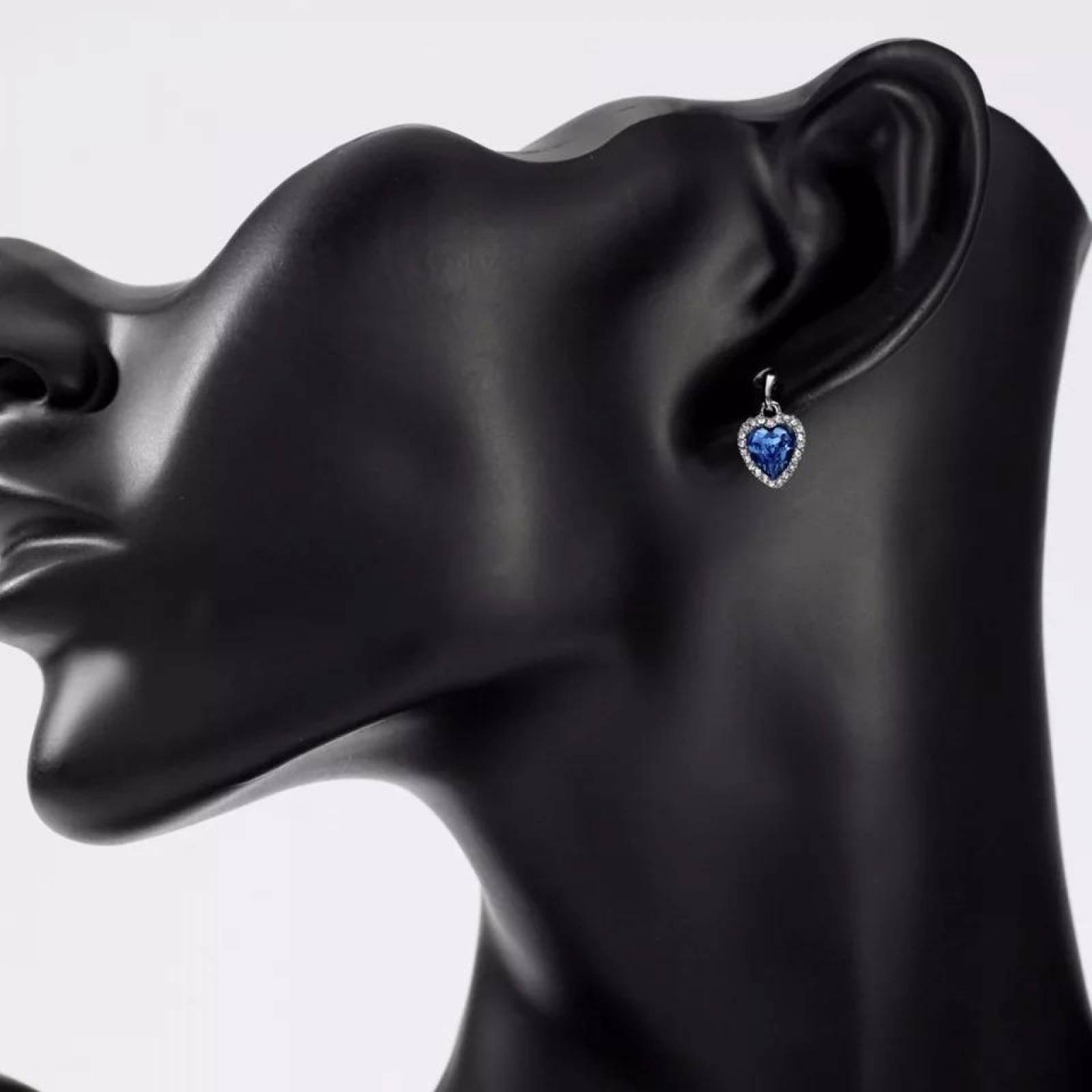 CRISTAL AMOR - Aretes Corazon Cristales Azul Oro Blanco 14k Laminado