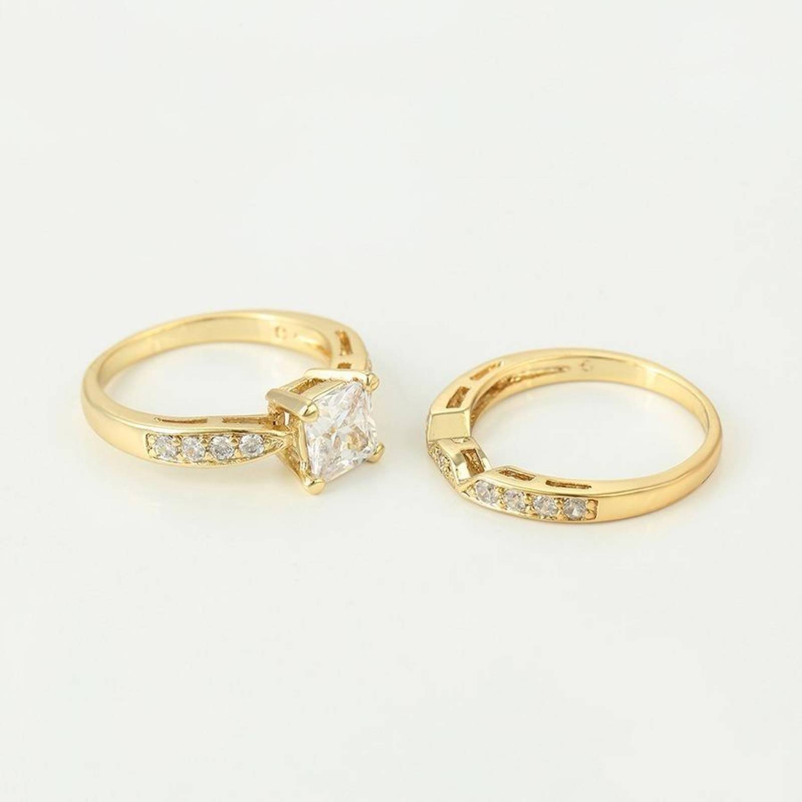 CRISTAL AMOR - Anillo Compromiso Oro 14k Laminado Zirconias Corte  Dorado 7
