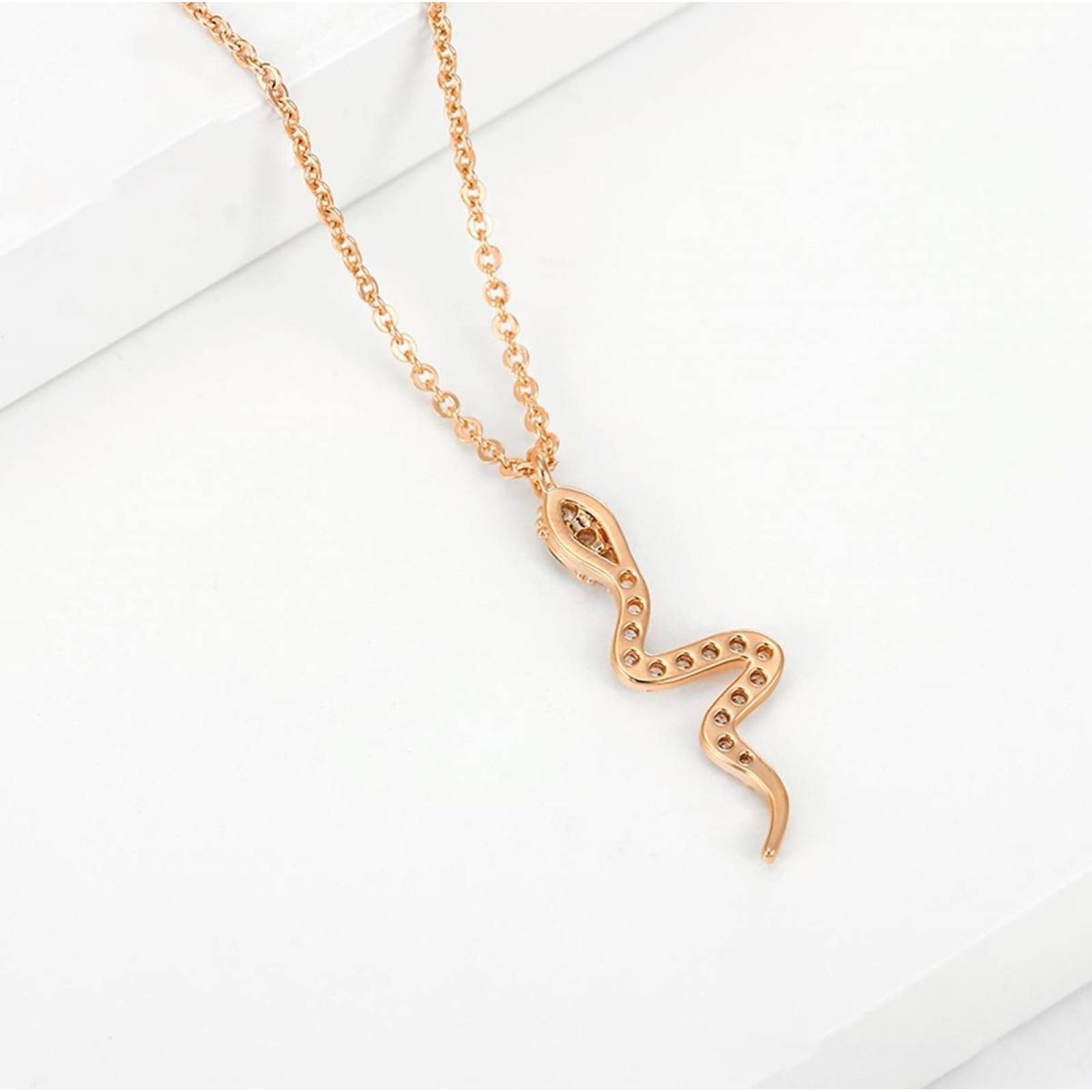 CRISTAL AMOR - Cadena Y Dije Serpiente Cristales Oro Laminado 14k Rosa