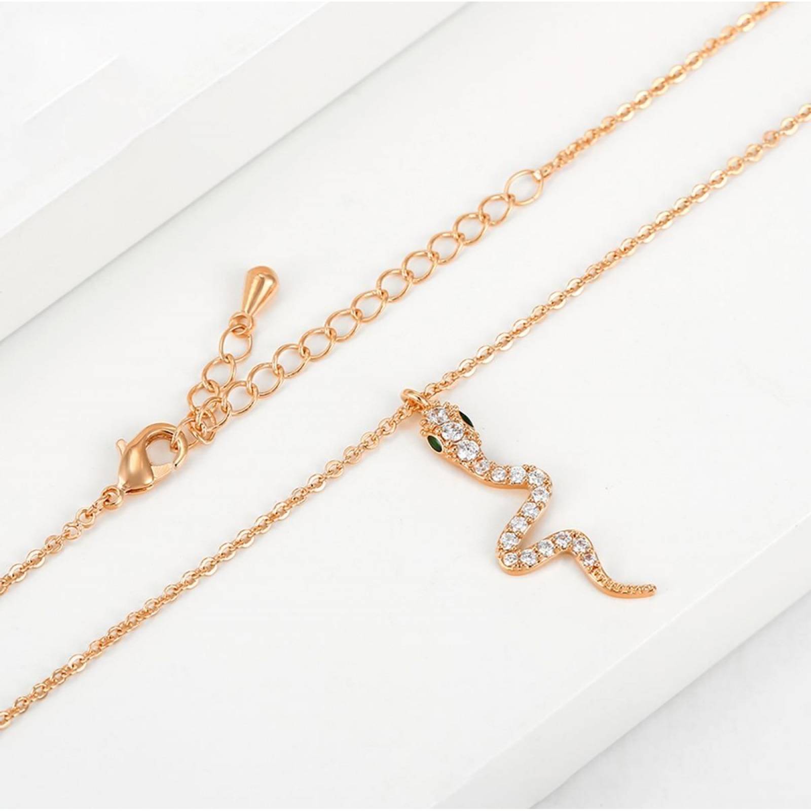 CRISTAL AMOR - Cadena Y Dije Serpiente Cristales Oro Laminado 14k Rosa