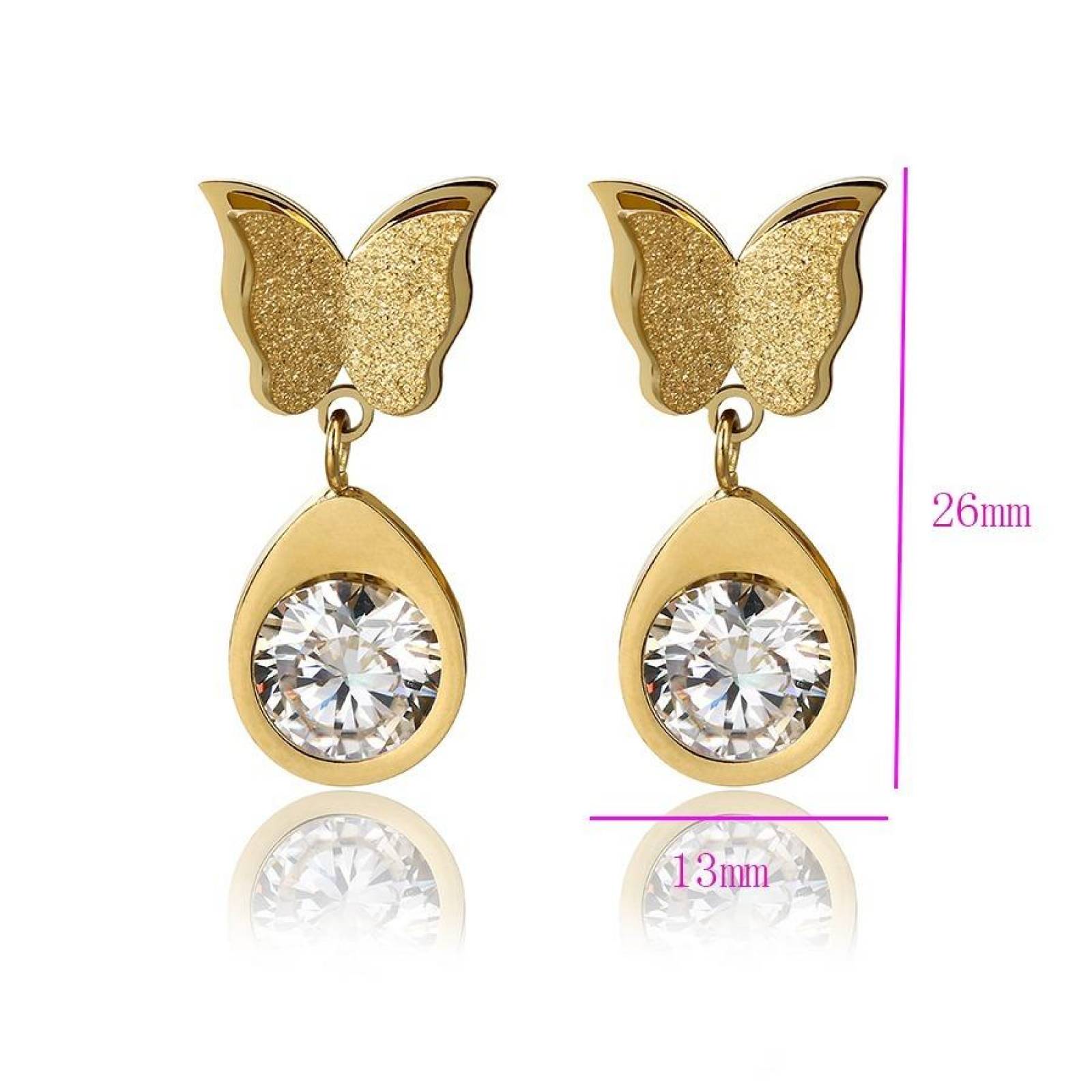 Aretes de oro laminado con diseño de mariposa