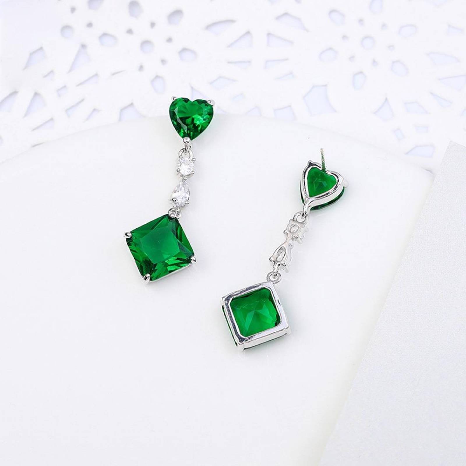 CRISTAL AMOR - Aretes Largos Corazon Cristal Dama Oro 14k Laminado Verde