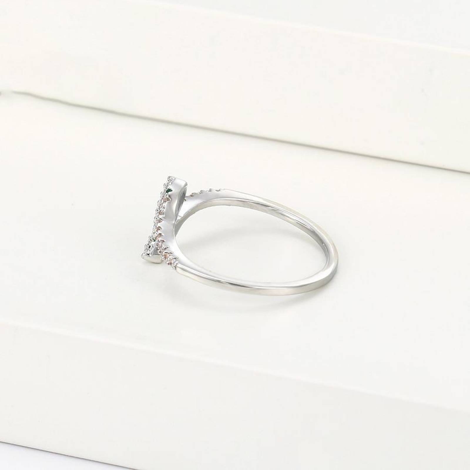 CRISTAL AMOR - Anillo Serpiente Esmeraldas Y Cristales Oro 14k Laminado Ajustable Blanco