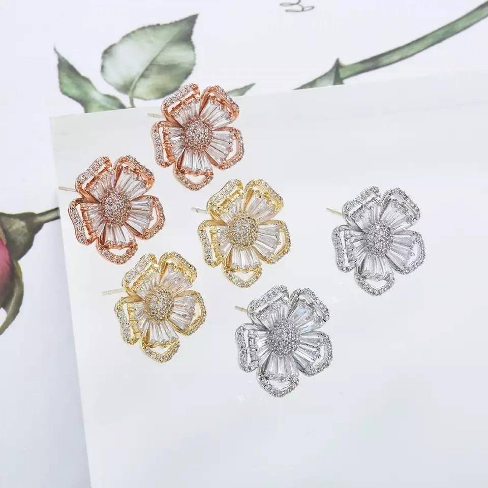 CRISTAL AMOR - Aretes Flor Pensamiento Cristal Oro 14k Laminado Rosa