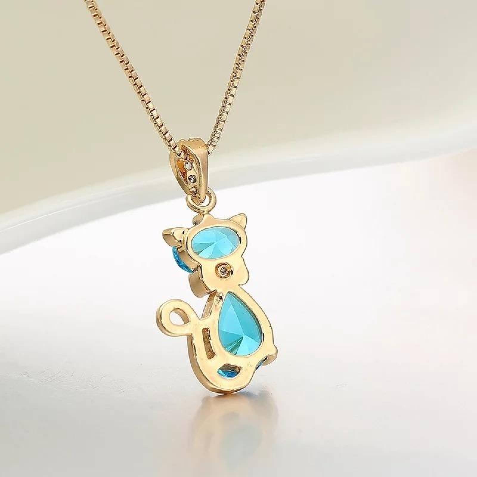 CRISTAL AMOR - Collar Gato Con Cristales Oro 14k Laminado Aquamarina
