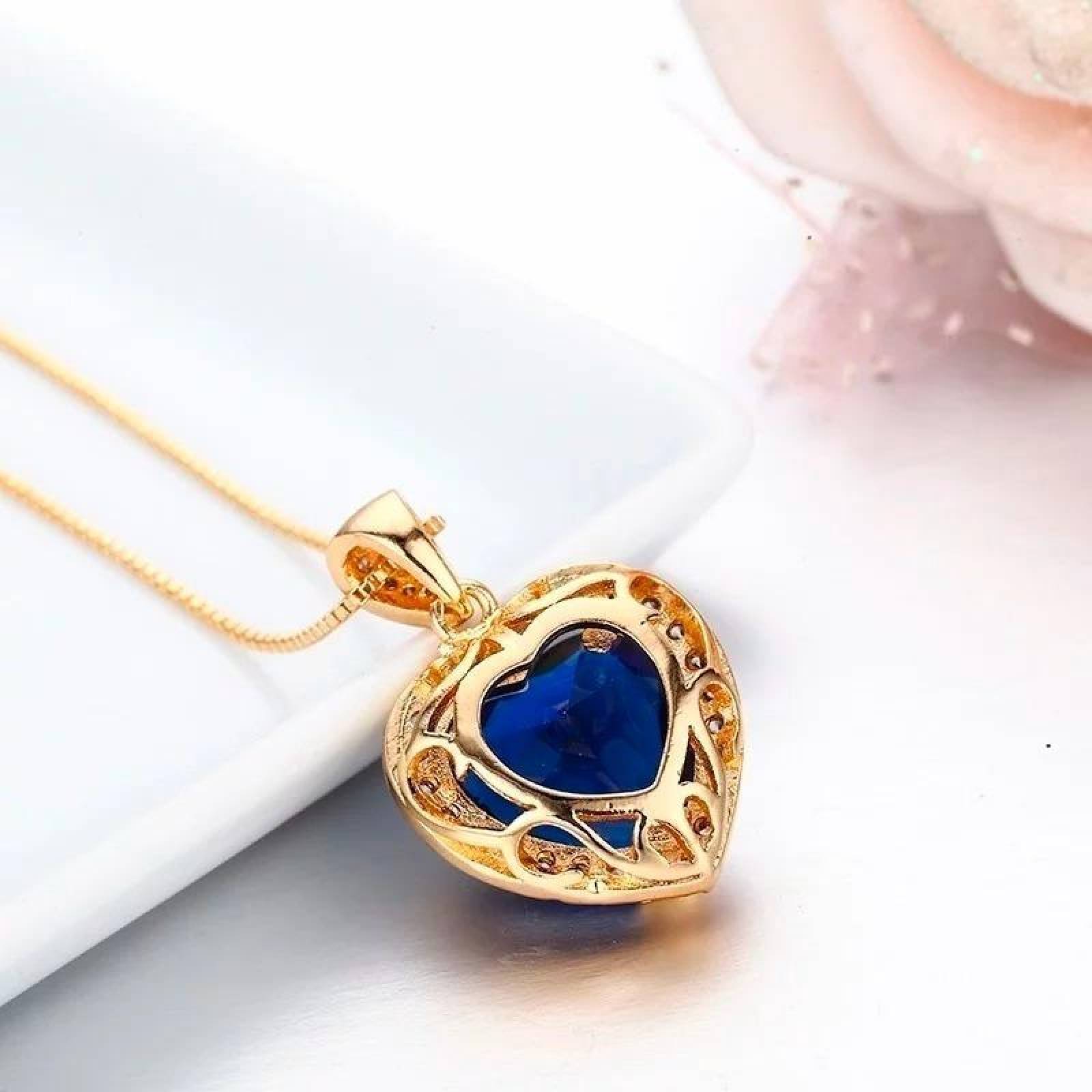 CRISTAL AMOR - Collar Corazón Titanic Zafiro Y Cristal Oro 14k Laminado 