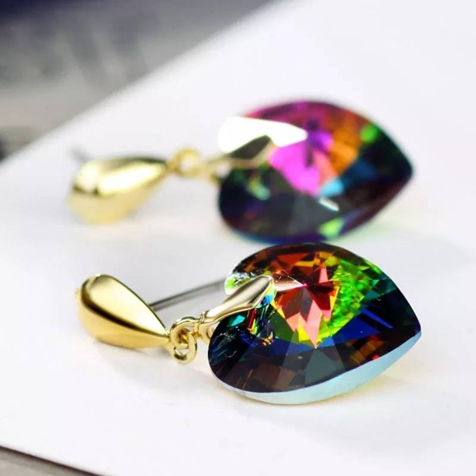 CRISTAL AMOR - Aretes Corazón Tornasol De Cristales Oro 18k Laminado