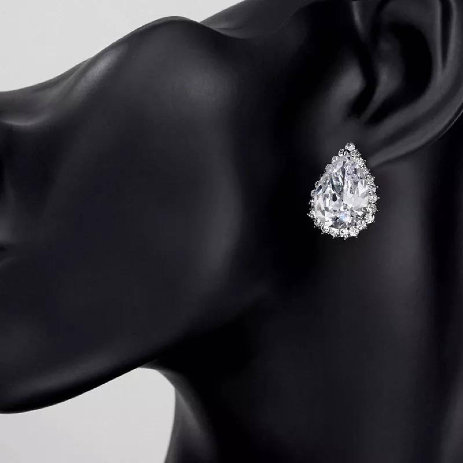 CRISTAL AMOR - Aretes Vintage Gota Cristales Elements Oro 14k Laminado Blanco