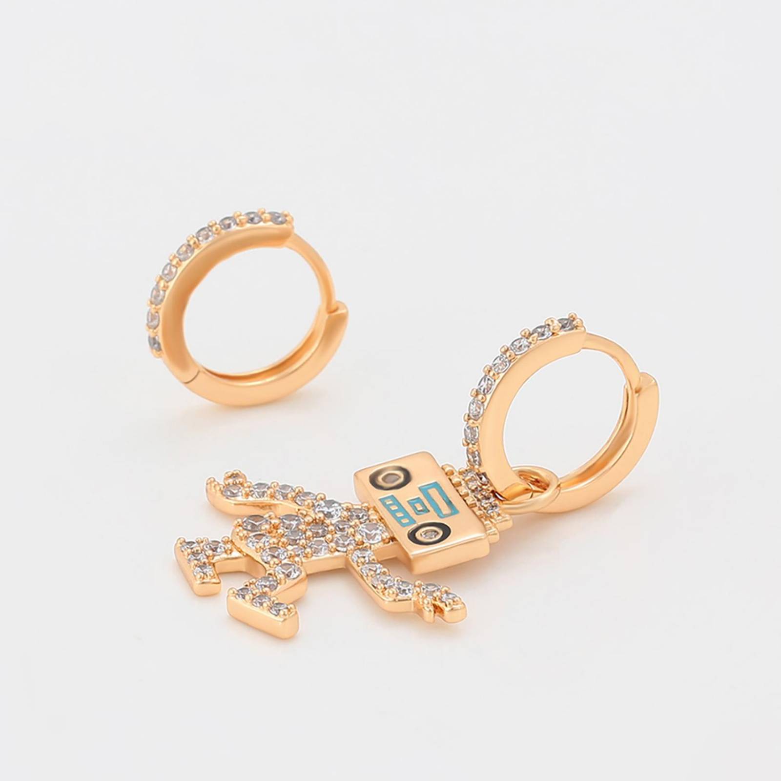 CRISTAL AMOR Aretes Arracadas Robot Bailando Con Swarovski Oro 14K Laminado 