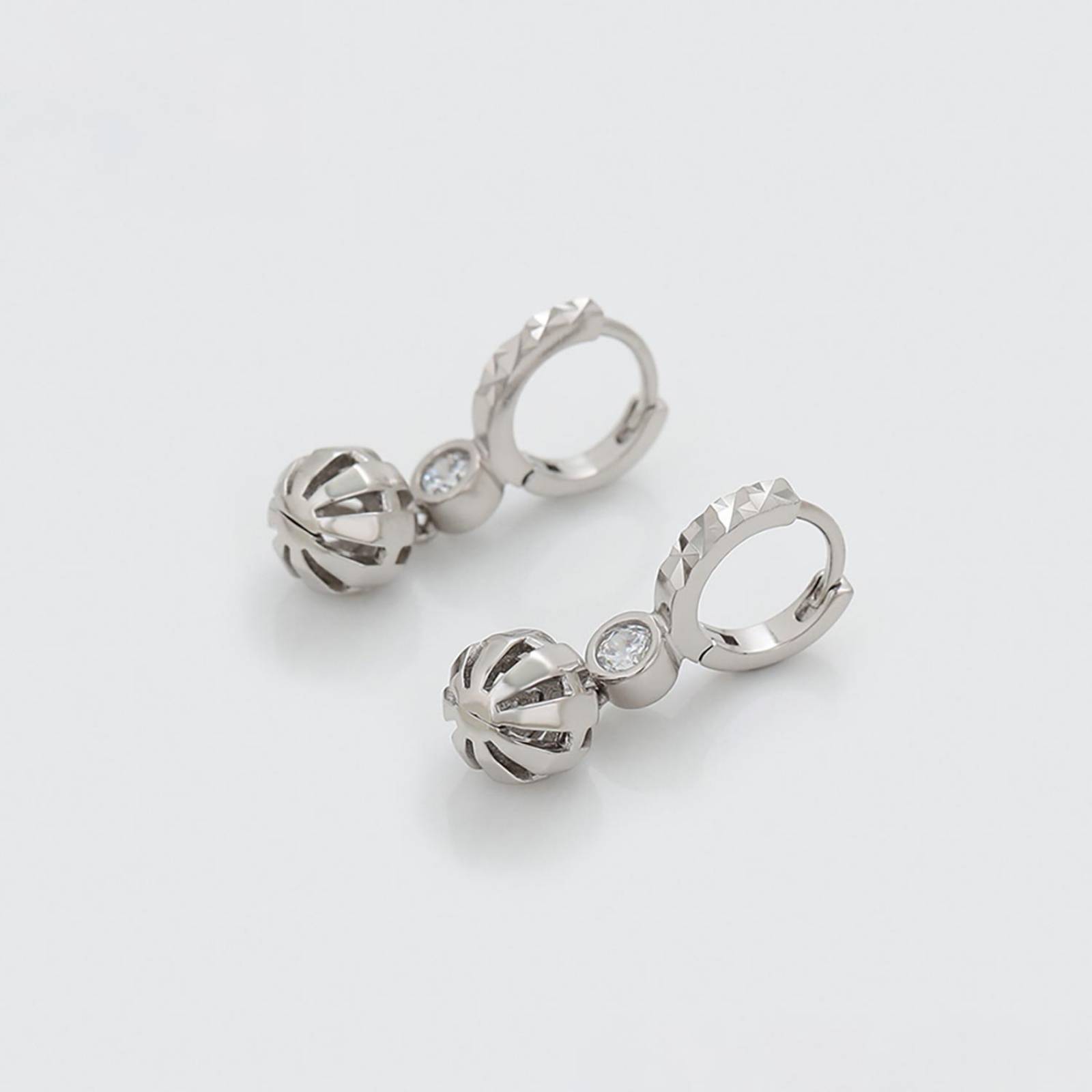 CRISTAL AMOR - Aretes Arracadas Dama Bolita Colgante Con Cristal Austriaco Oro 14K Laminado Blanco