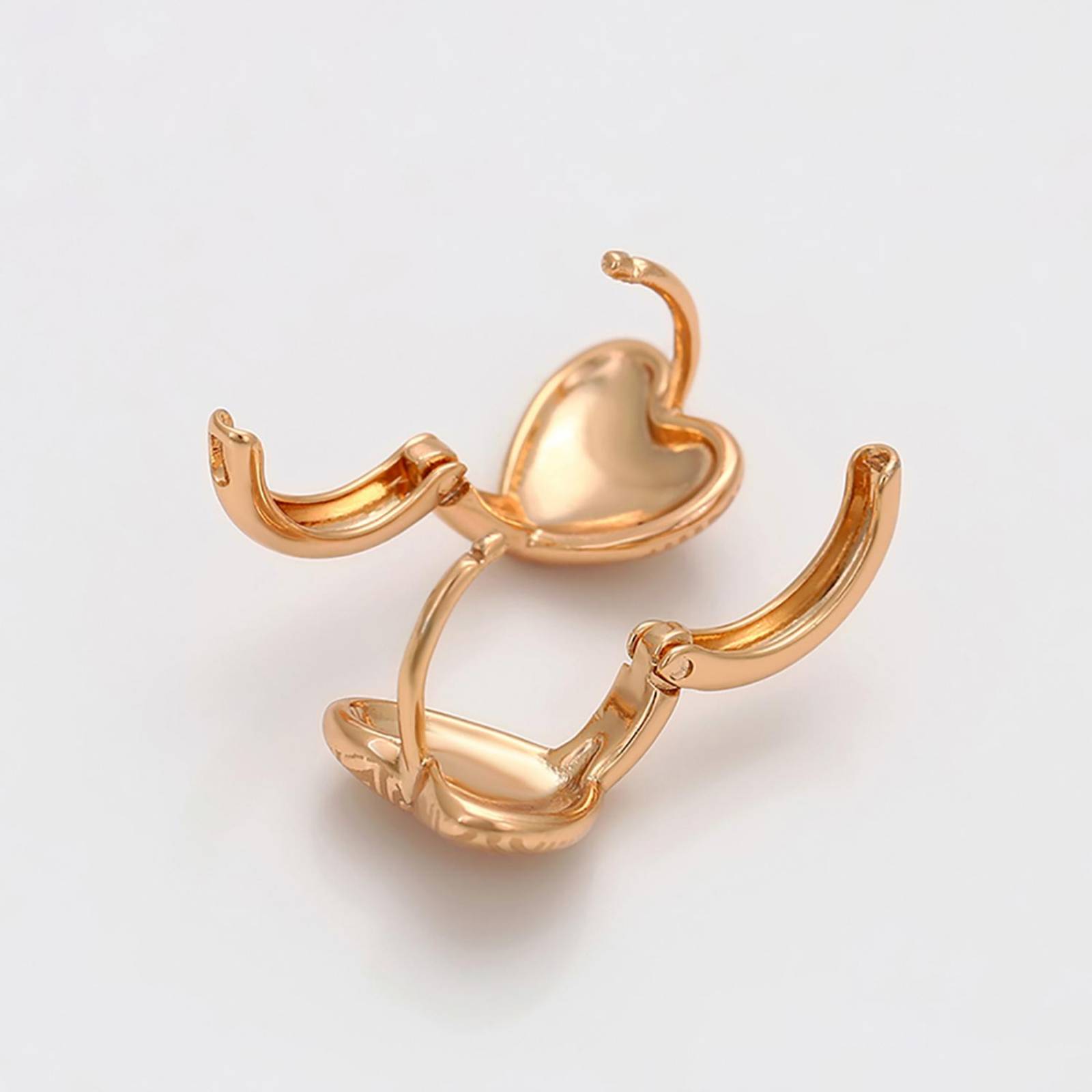 CRISTAL AMOR - Aretes Arracadas Corazón Para Dama o Niña Oro 18K Laminado Dorado