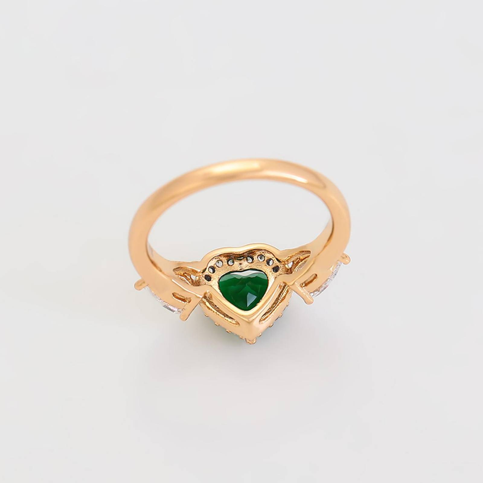 CRISTAL AMOR - Anillo Compromiso Promesa Amor Corazon Esmeralda y Cristales Oro 14K Laminado Dorado 8