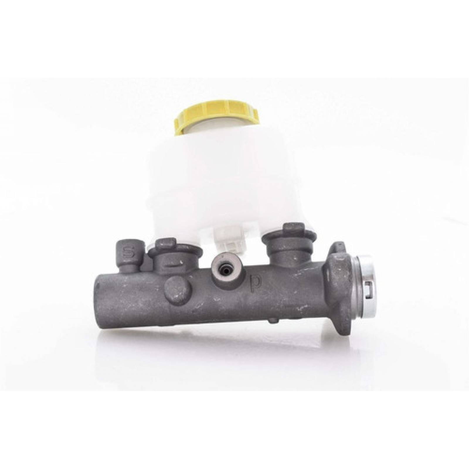 Bomba Frenos Nissan Np300  2.4l   2010 Al 2014