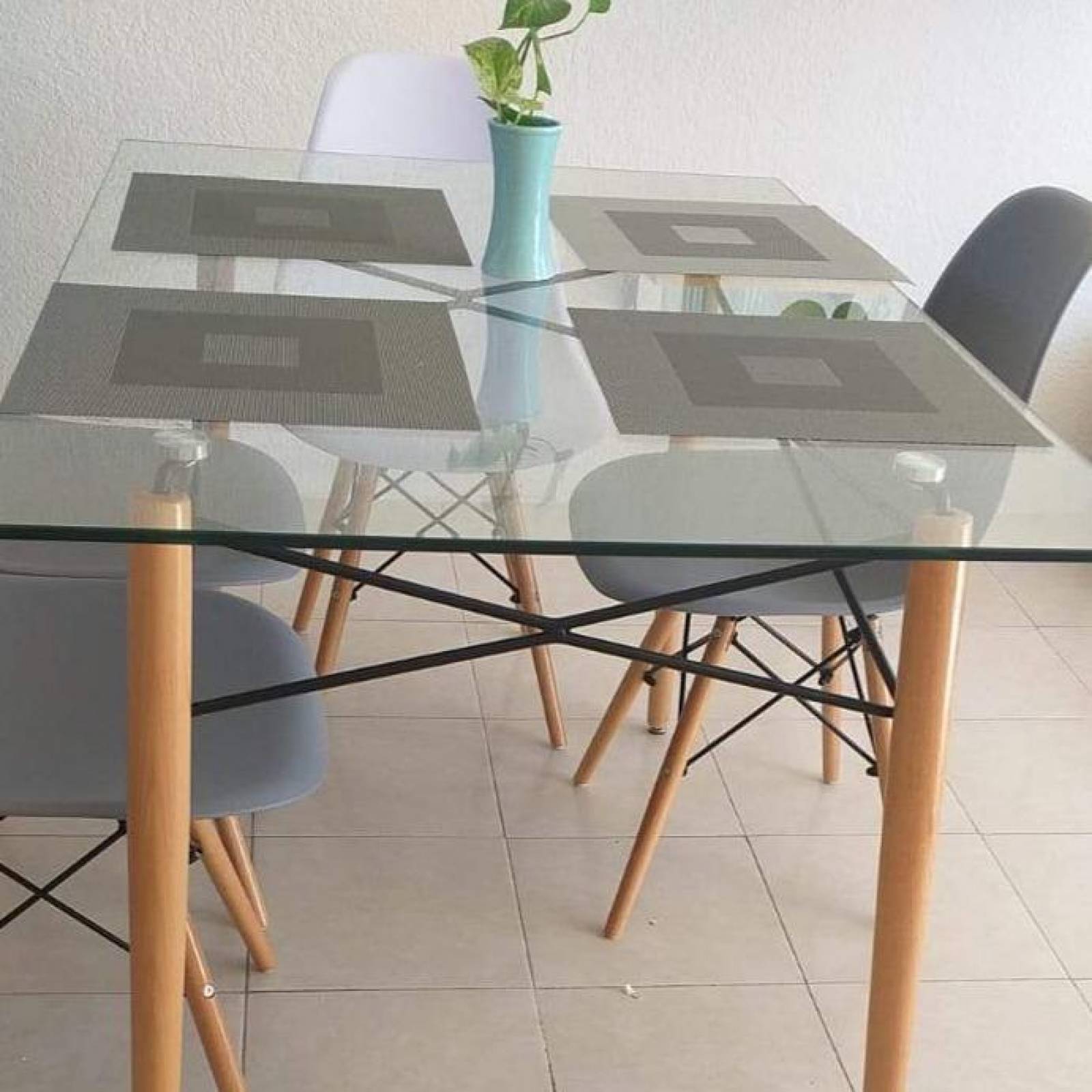 Mesa de Comedor Estilo Eames de Vidrio   Para 6