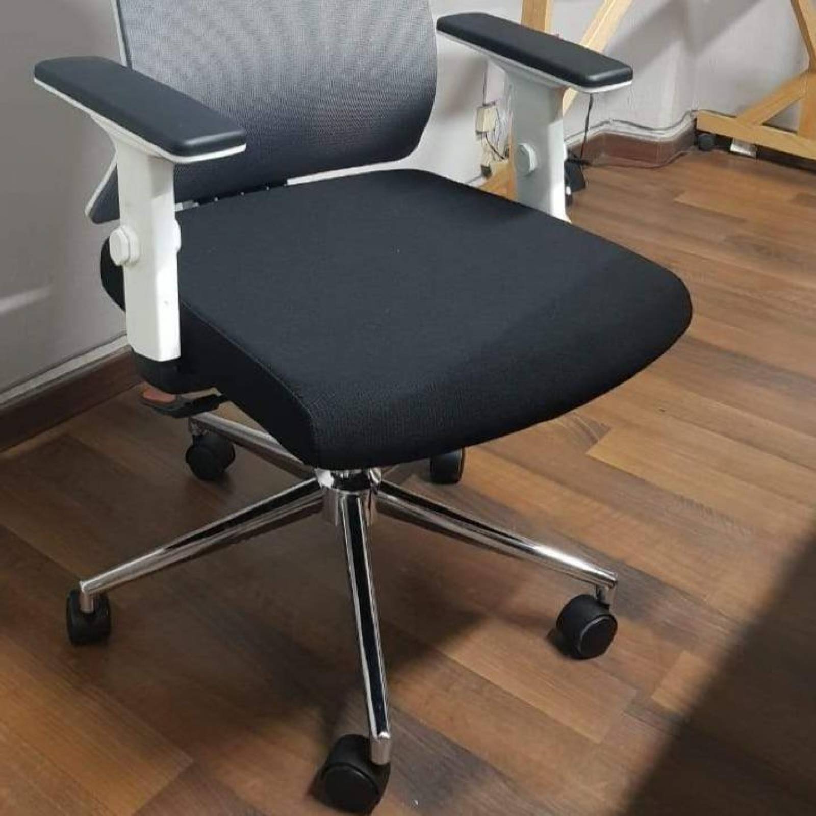 Silla de Oficina Ergonómica Steller