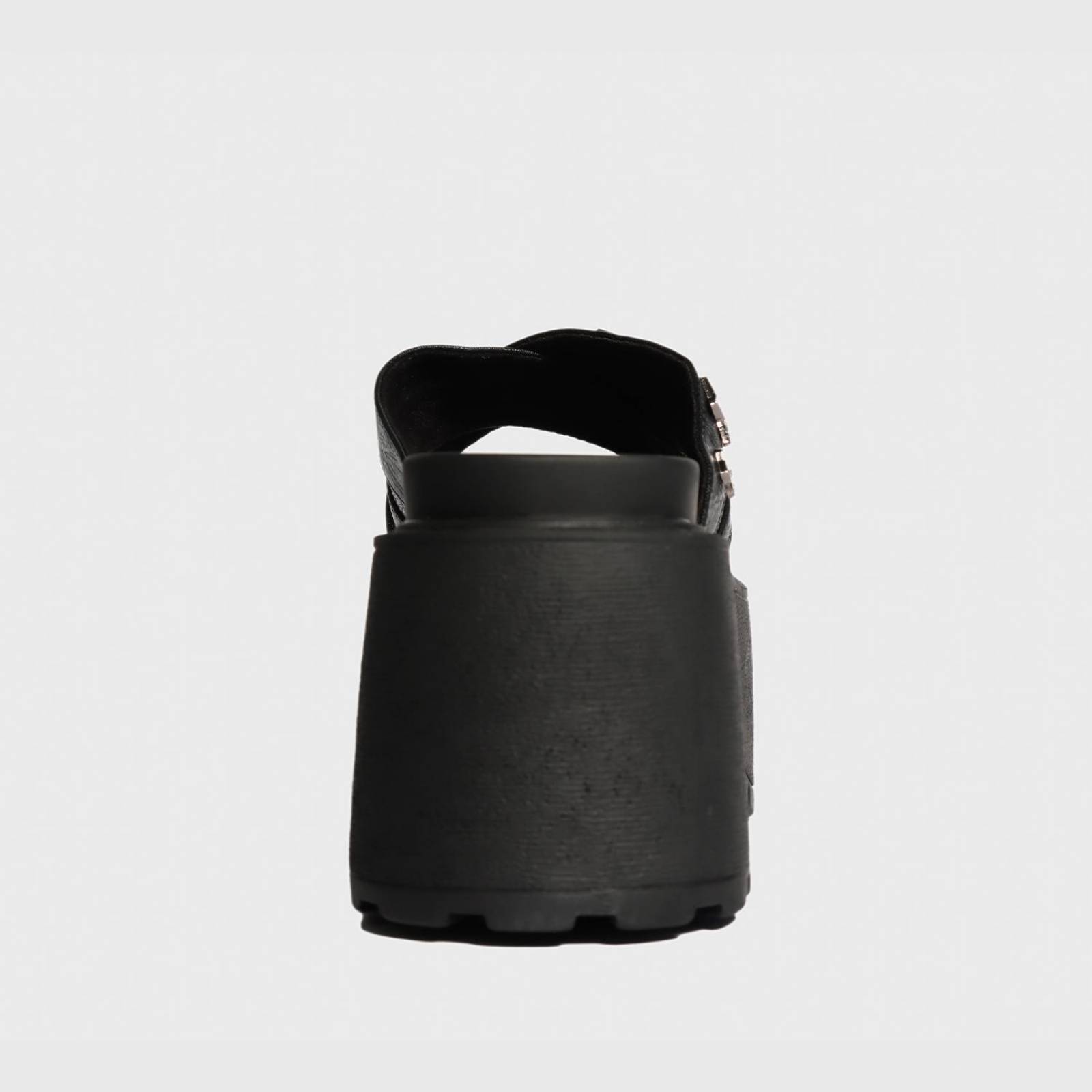 Sandalia Plataforma Negra 15677