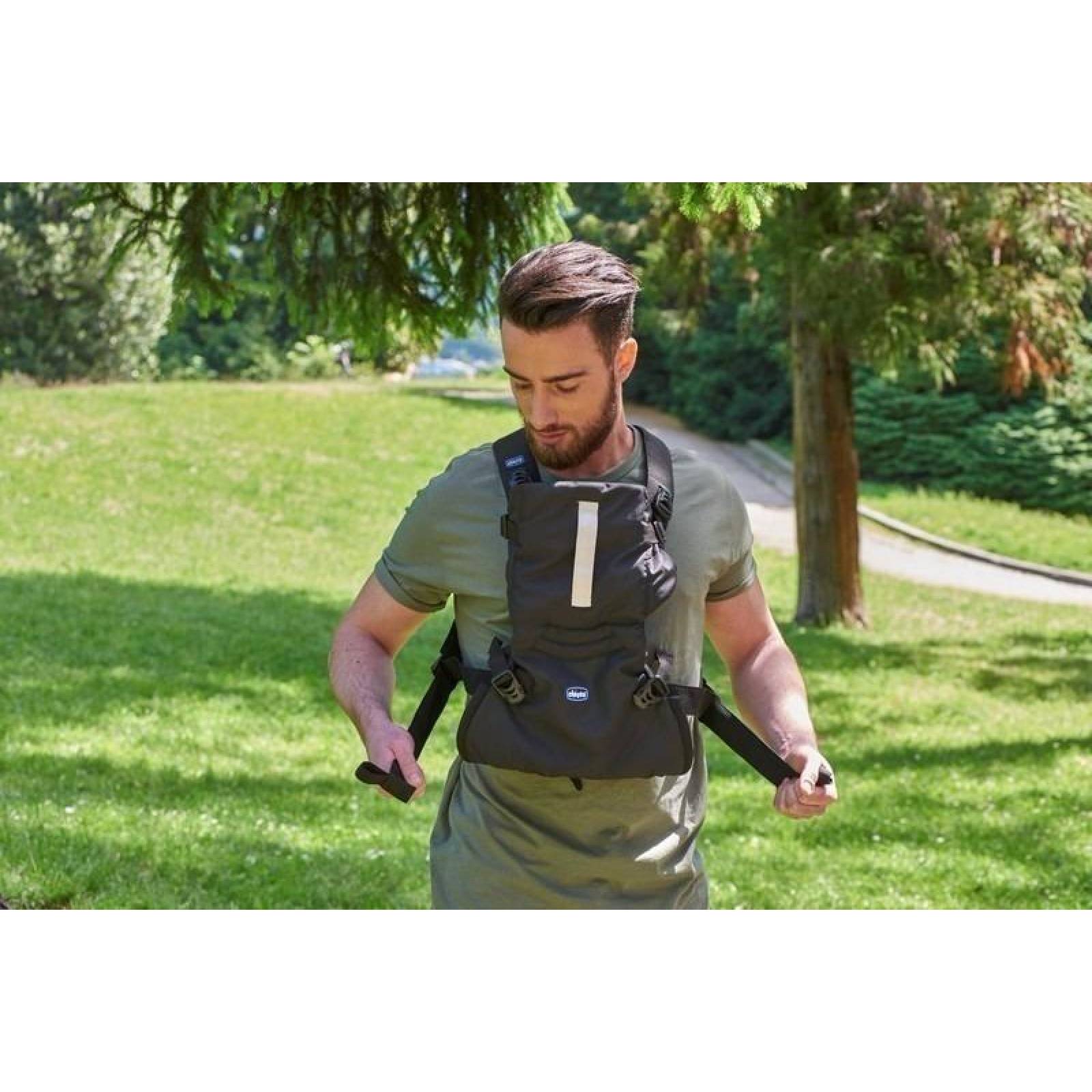 Cangurera De Bebe Chicco Ergonomico Easyfit Oxford