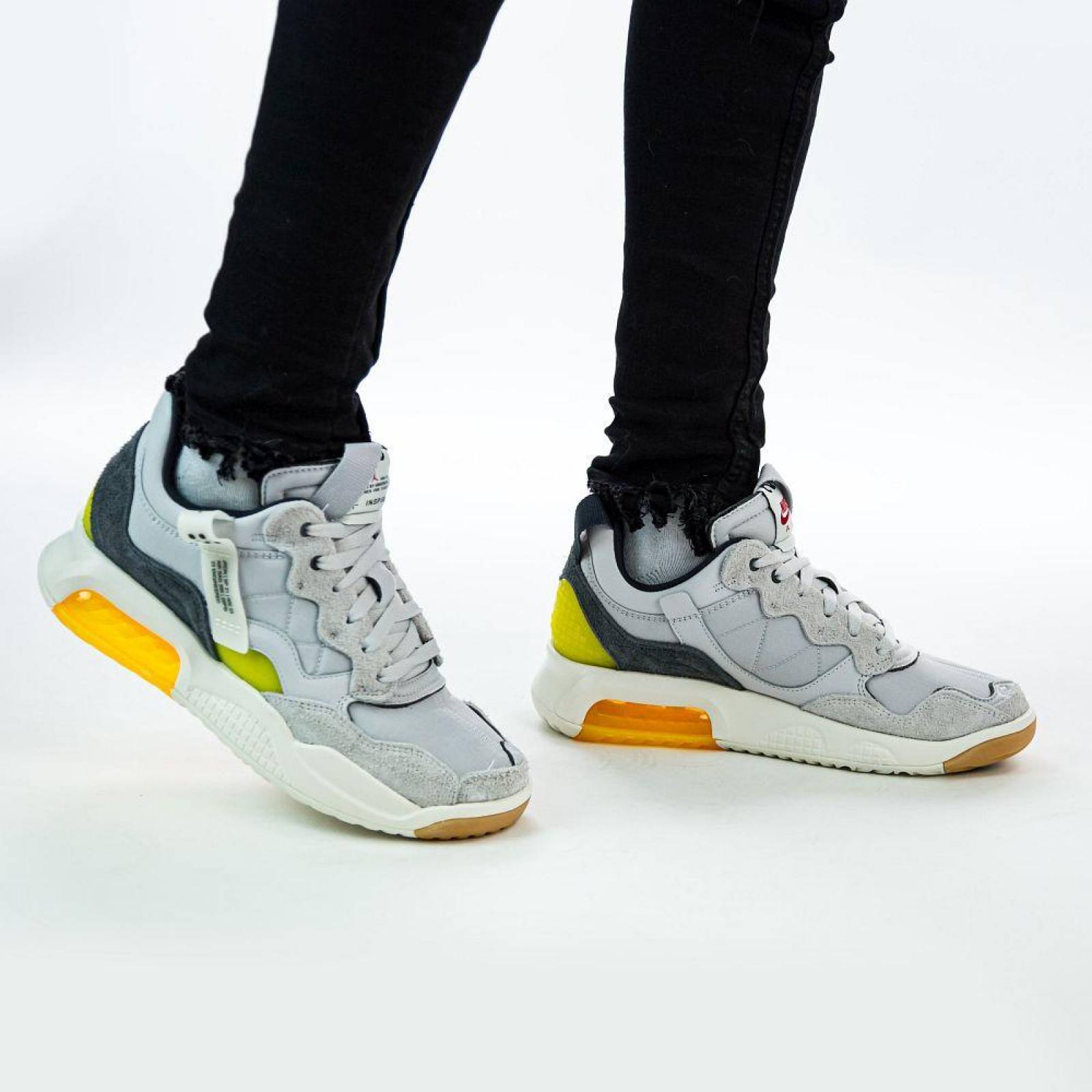 TENIS JORDAN MA2 VAST GREY CABALLERO NIKE CV8122002 MULTICOLOR