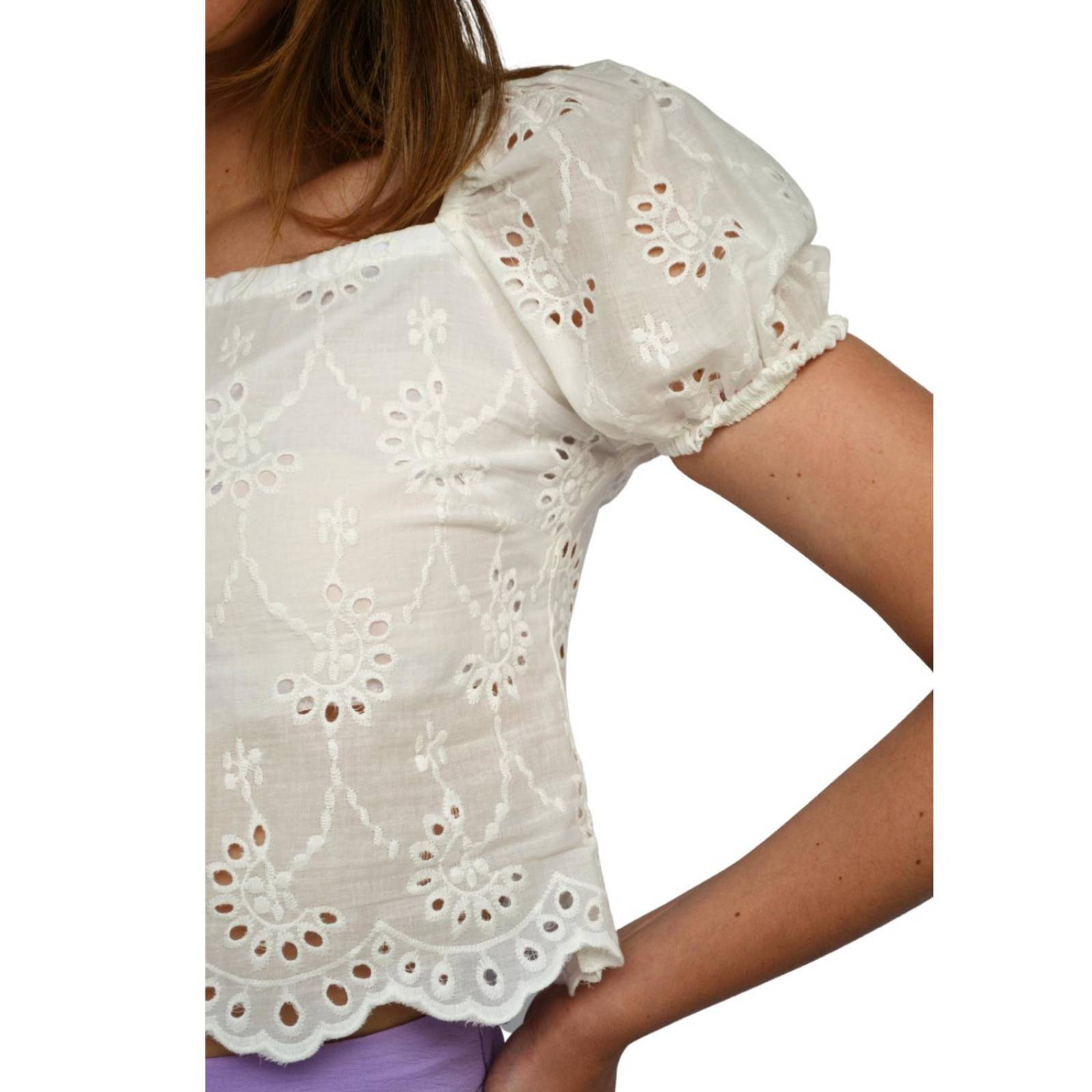 Blusa bordada juvenil, modelo 0365 (Blanco) .