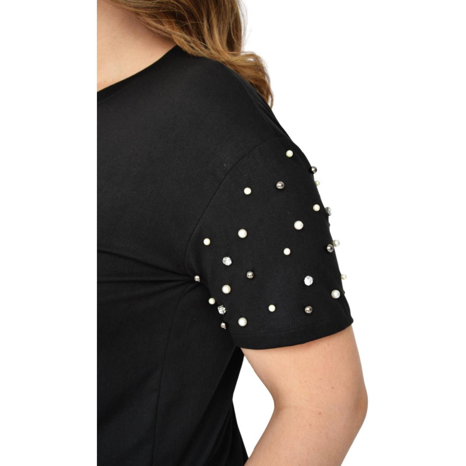 Playera con perlas (talla extra), modelo 3022-D (Negro) .
