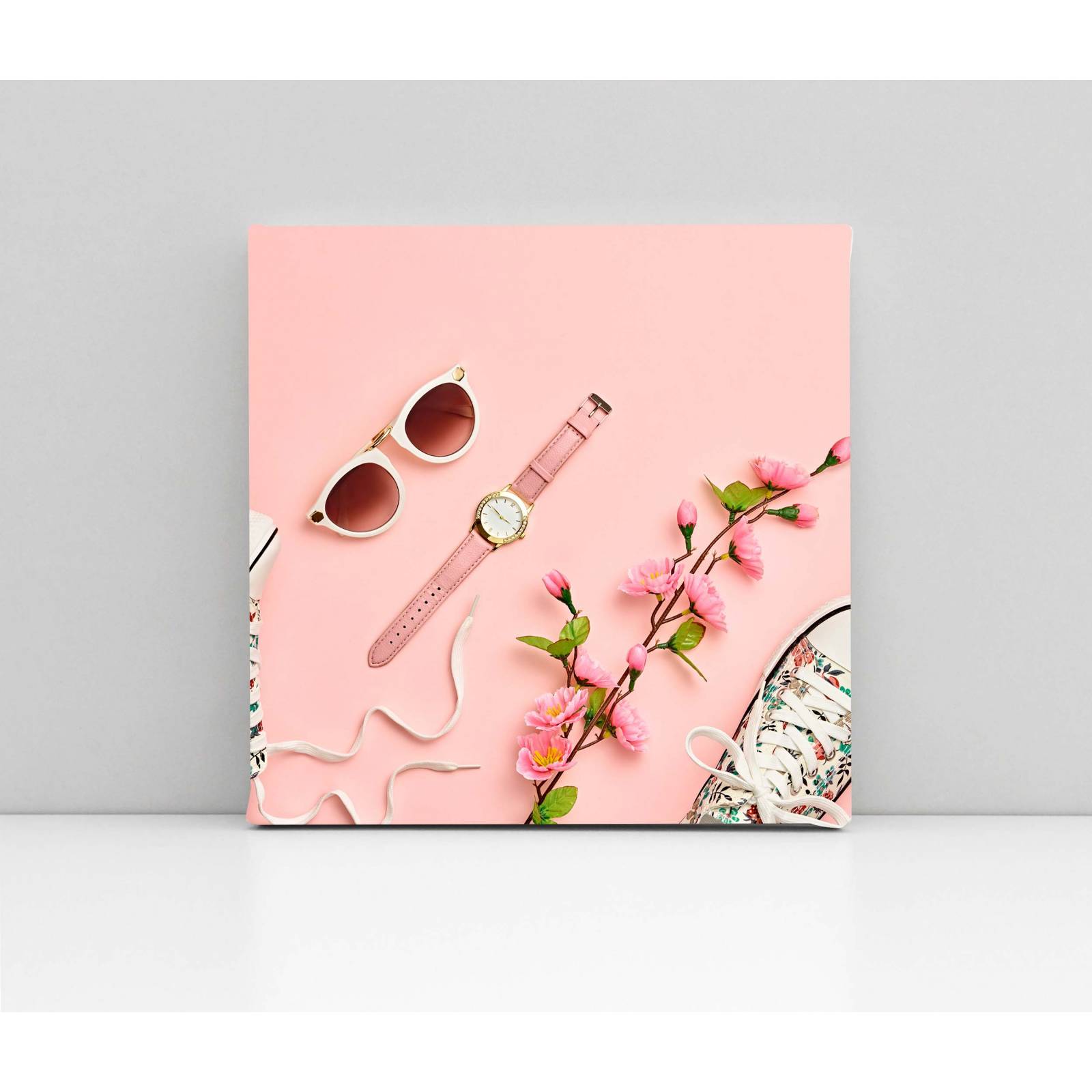 Cuadro Decorativo Canvas Accesorios de verano dama 50x50