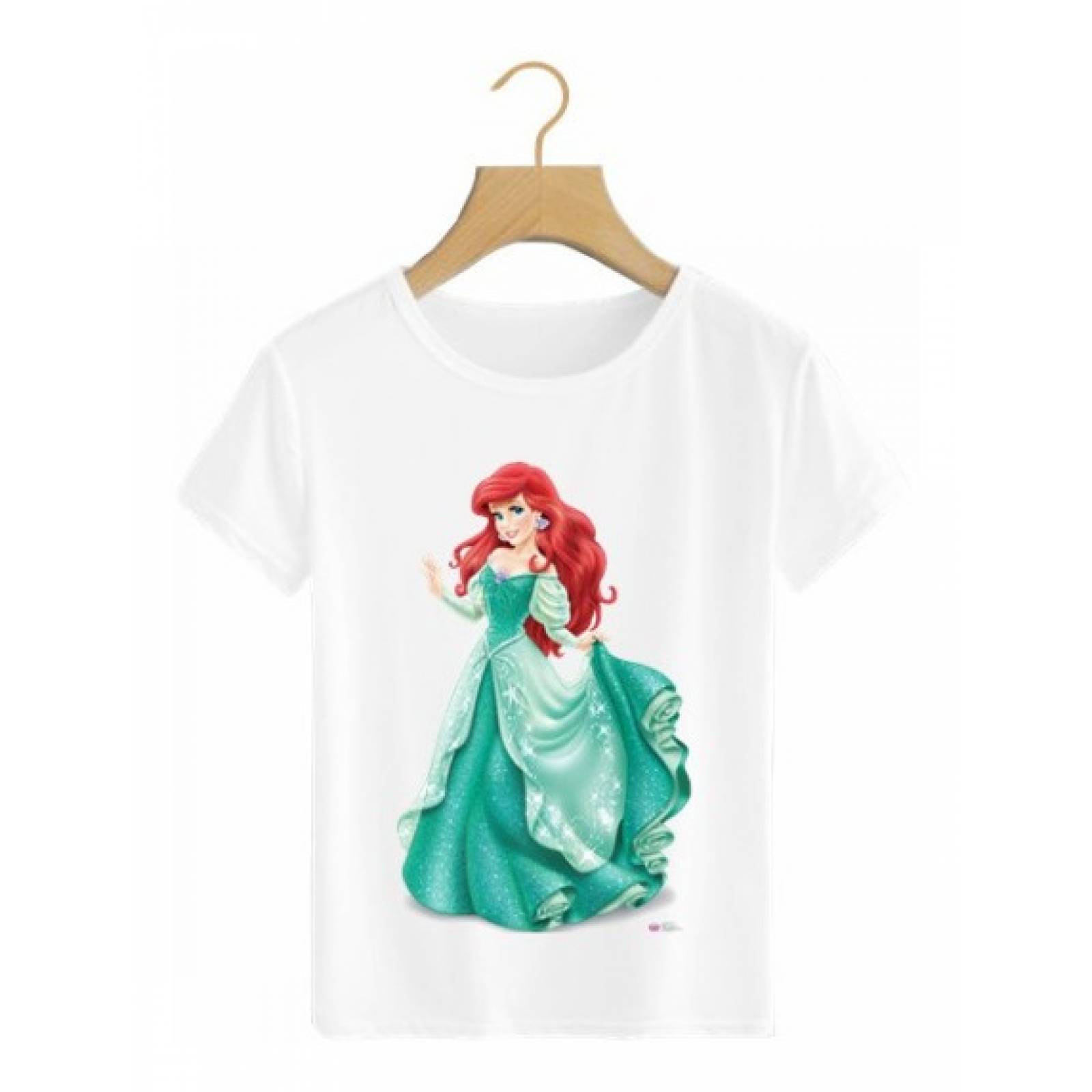 PLAYERA PERSONAJE SIRENITA ARIEL Y ERIC PRINCES BLANCA