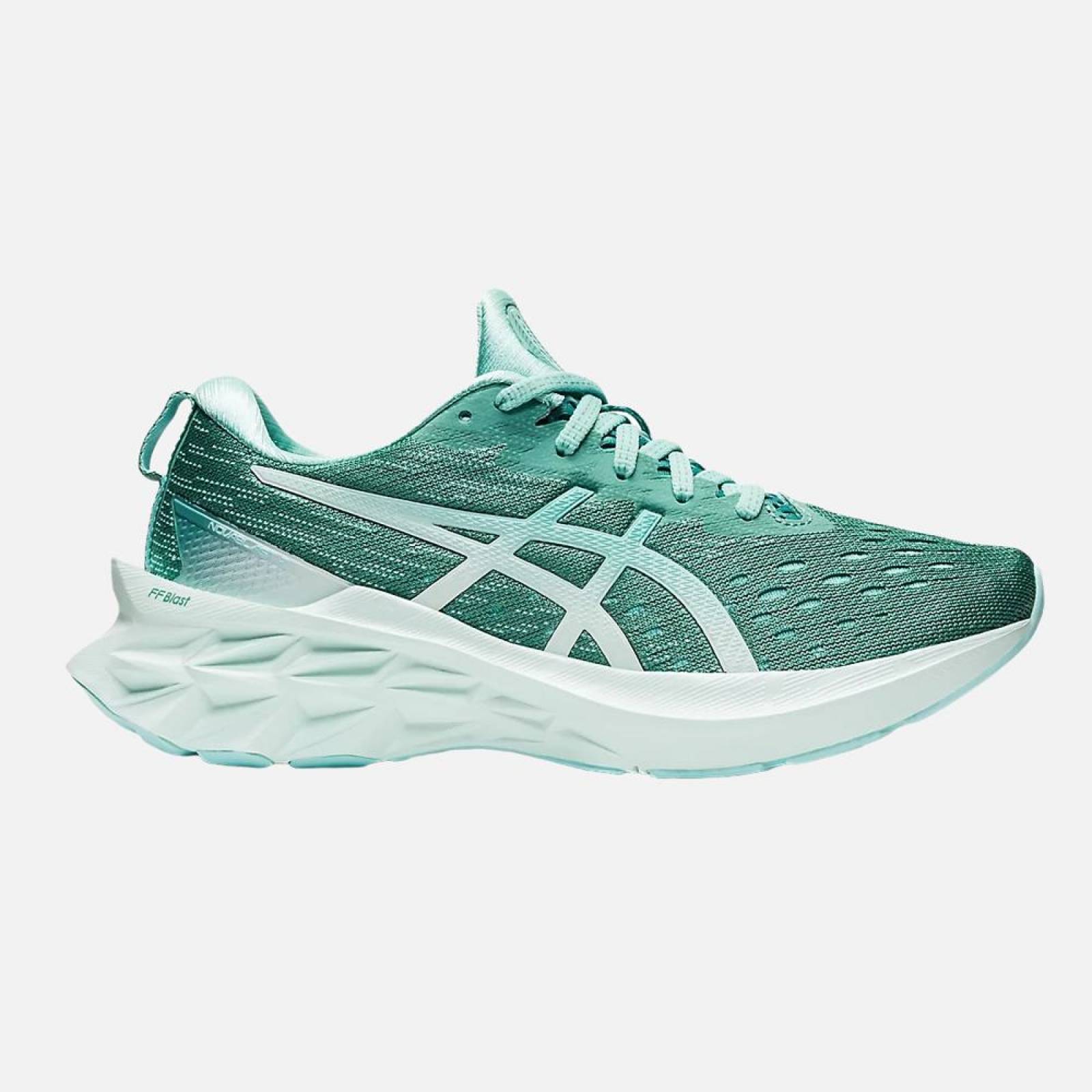 Calzado Asics para mujer Novablast 2