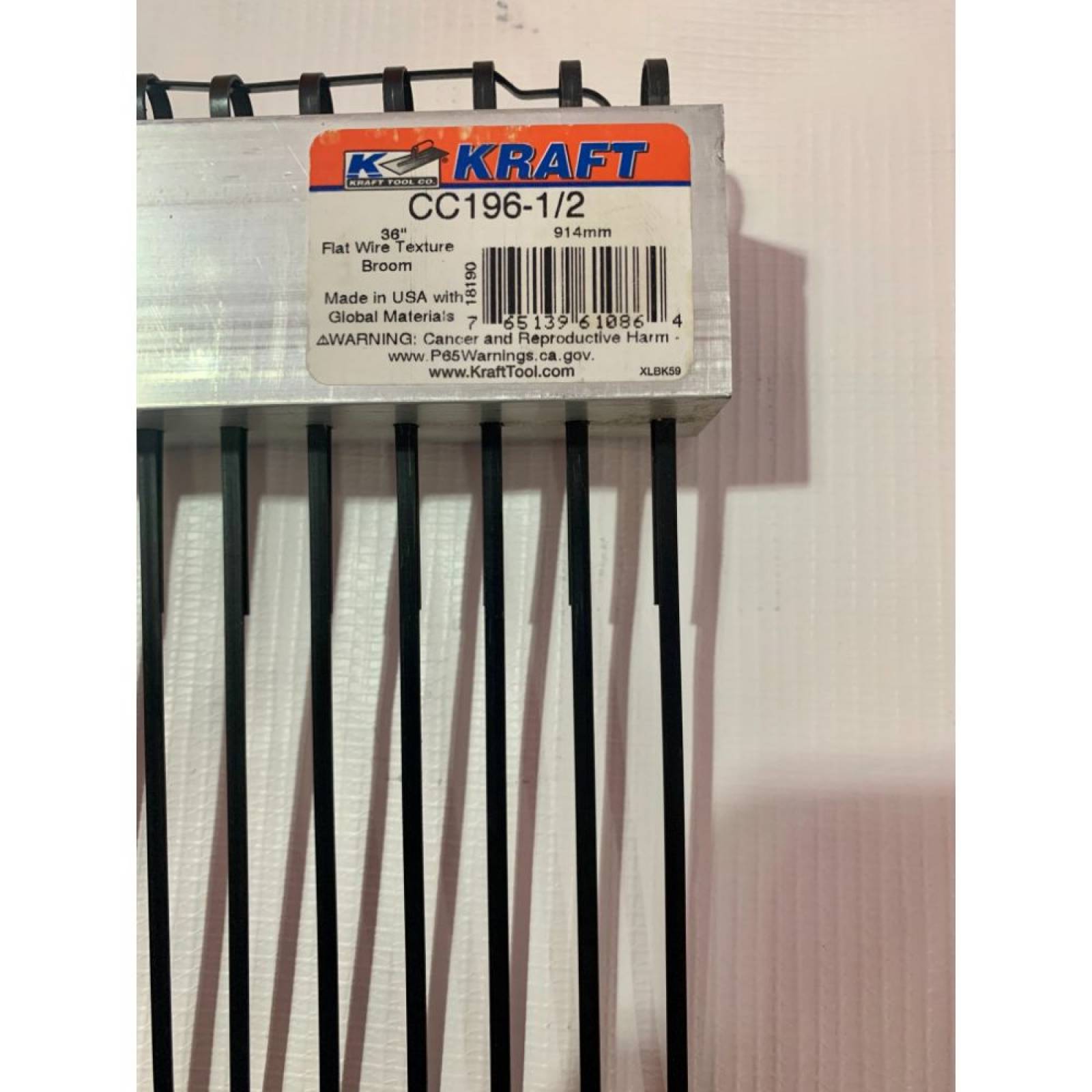 Cepillo De 1/2 PuLG. Para Texturizar Pisos De Concreto Kraft