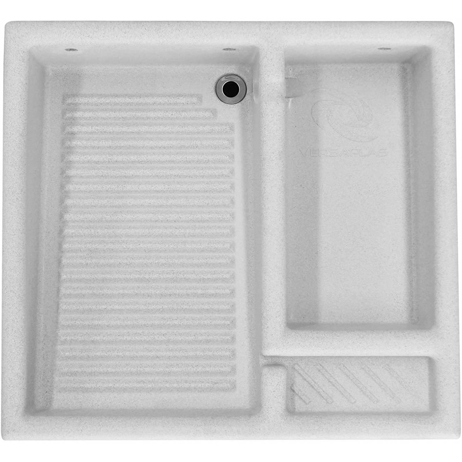 Lavadero de ropa con pileta