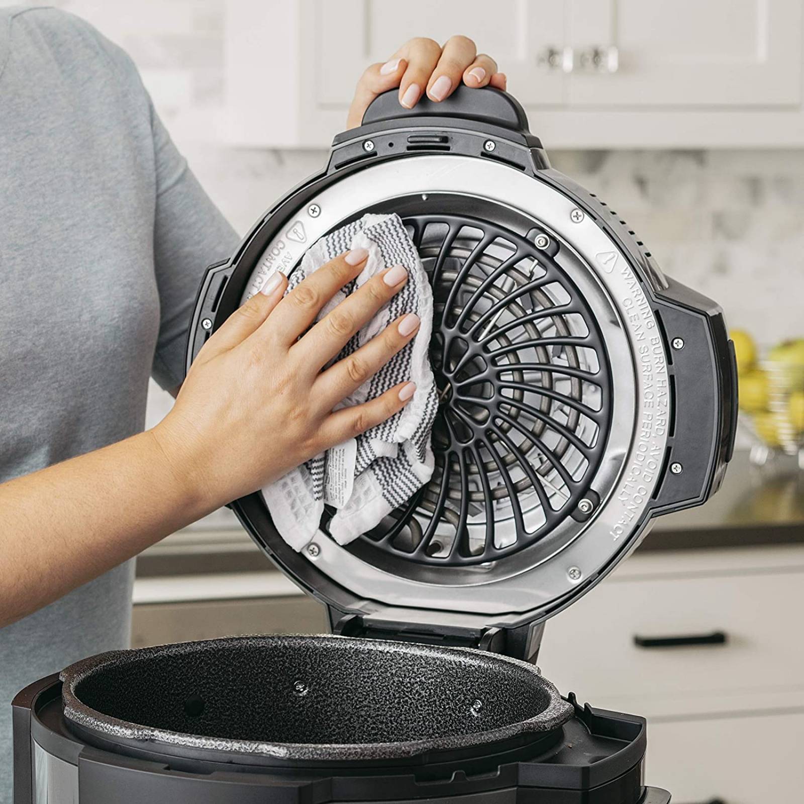 Ninja Foodi TenderCrisp Olla a presión, color negro OP300