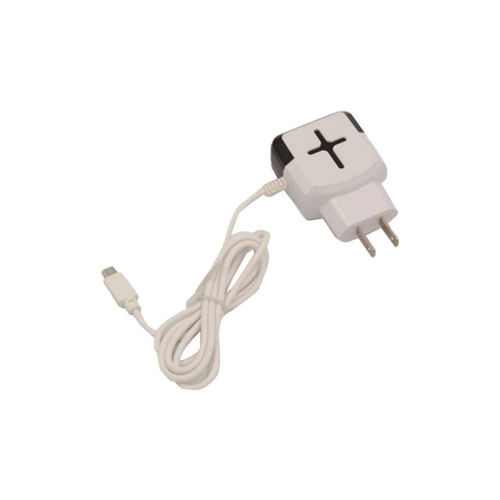 Cargador Moreka M-230,  4.1 A, 3 USB, Cruz, Caja y Bolsa, Cable Adherido V8 Microusb, Led