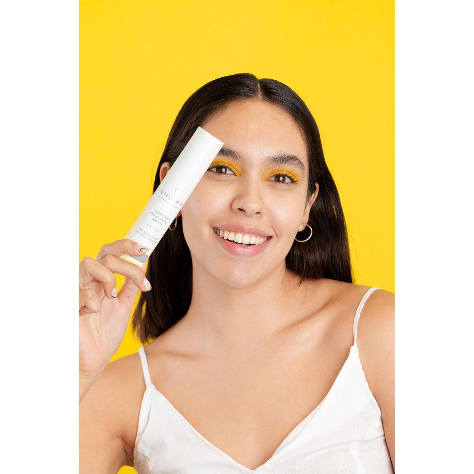 Protector Solar Facial Uv Defender 50ml - Sin Color | Protector Solar con Primer - 2 en 1 | 