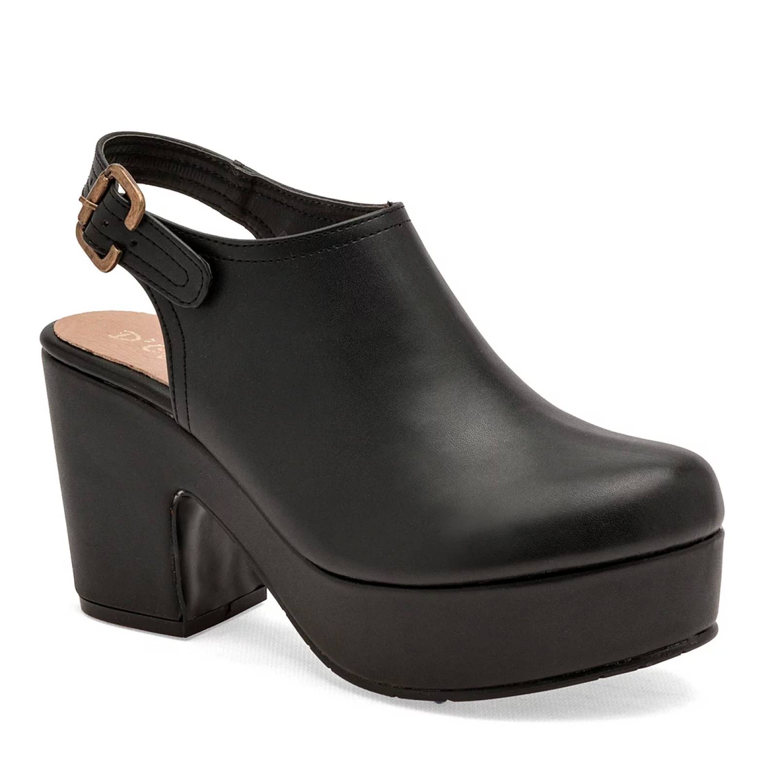 ZAPATO SUECO CON HEBILLA de Dcristian Para Mujer Negro 3064 T7