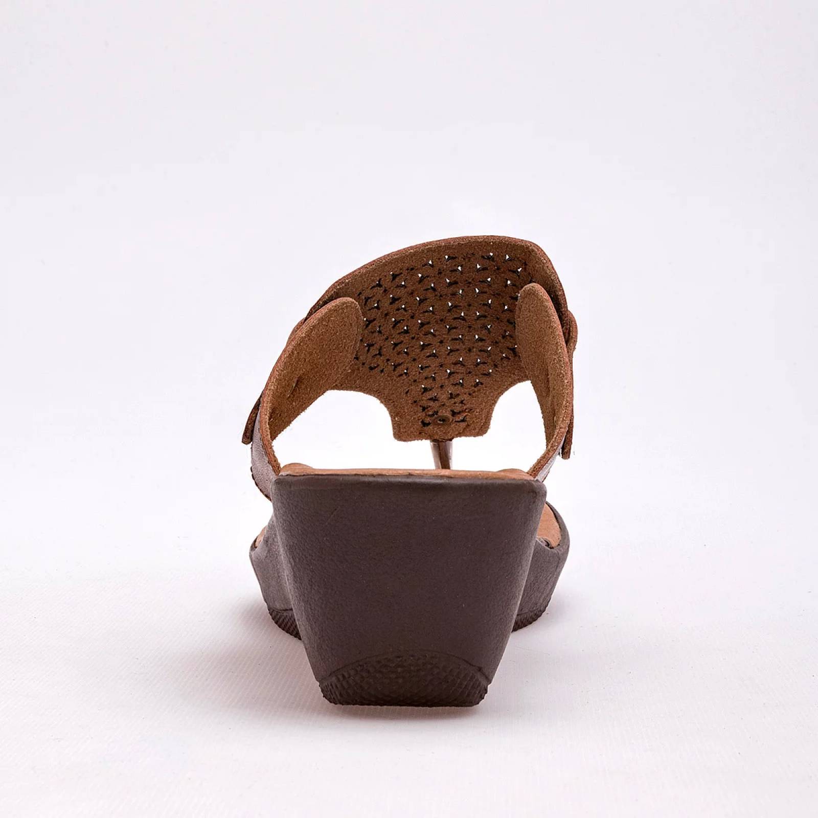 PLATAFORMA ABIERTA de Dva Para Mujer Cafe O22343 T7