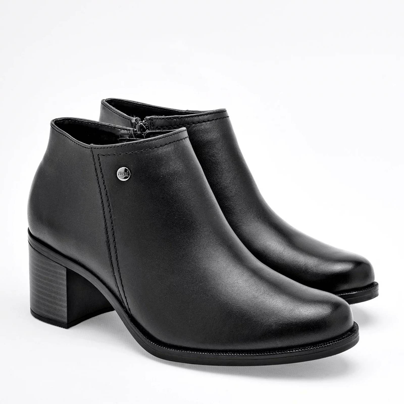 BOTIN CON CIERRE Y TACON CUADRADO de Flexi Para Mujer Negro 109219 T7