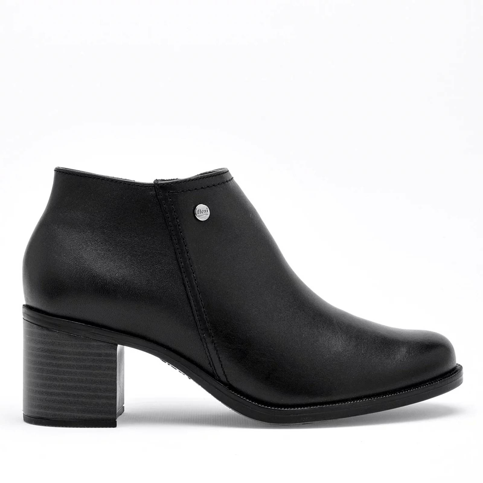BOTIN CON CIERRE Y TACON CUADRADO de Flexi Para Mujer Negro 109219 T7