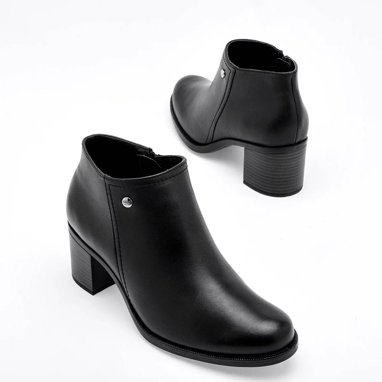 BOTIN CON CIERRE Y TACON CUADRADO de Flexi Para Mujer Negro 109219 T7
