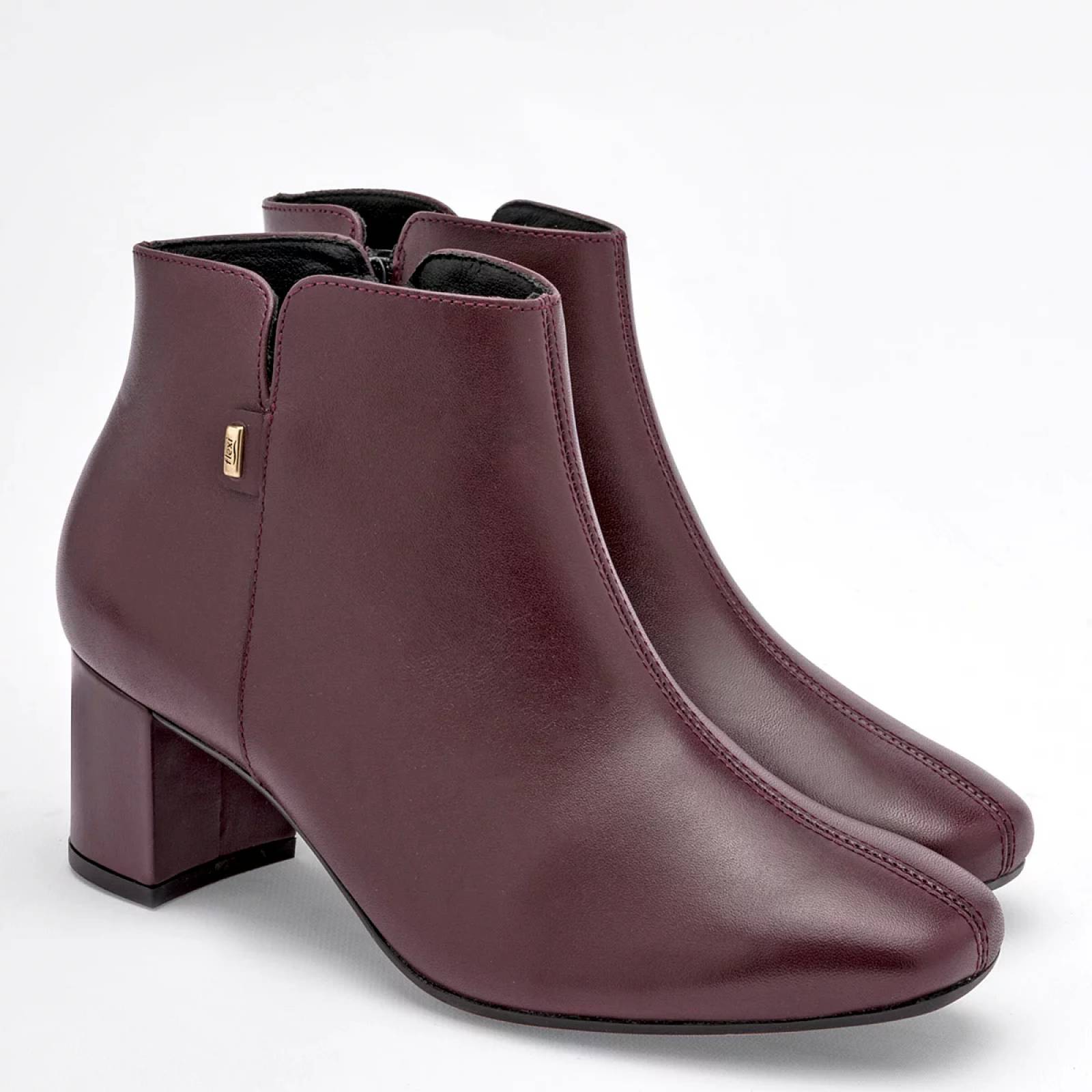 BOTIN CON CIERRE Y TACON CUADRADO de Flexi Para Mujer Vino 119706 T7