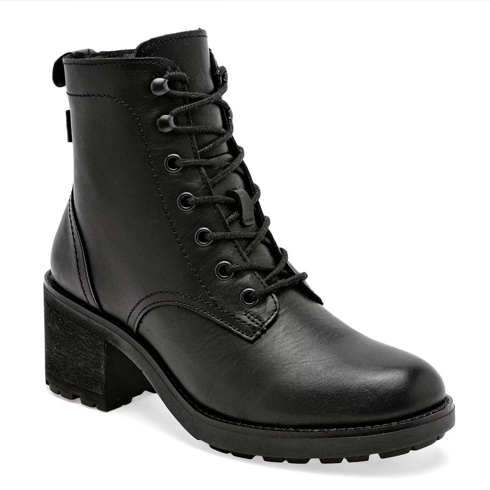 BOTA CON AGUJETA TACON CUADRADO de Levis Para Mujer Negro L1222211 T7