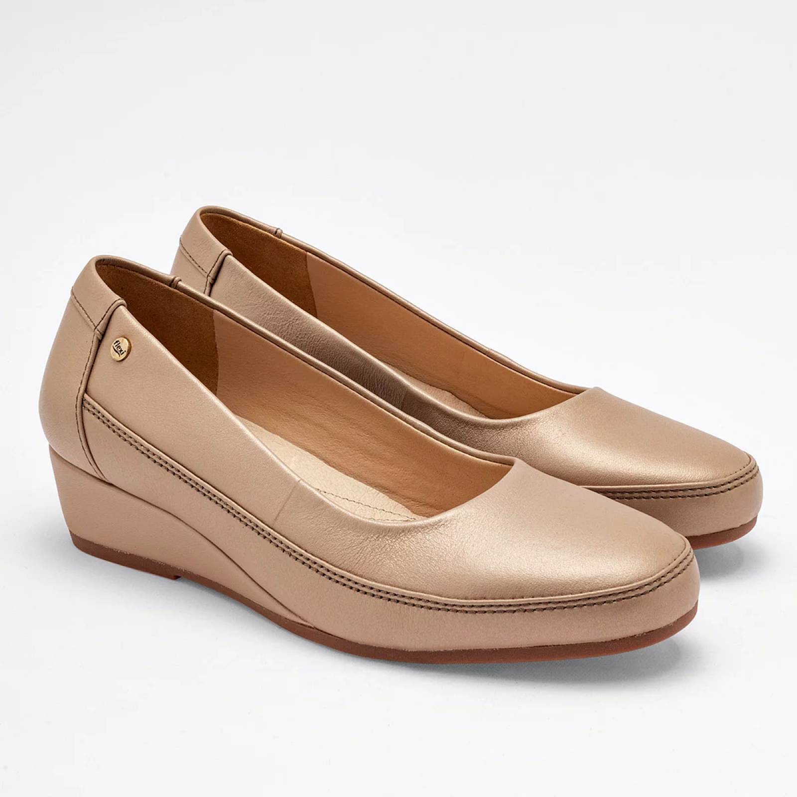 PLATAFORMA CERRADA de Flexi Para Mujer Beige 127001 T7