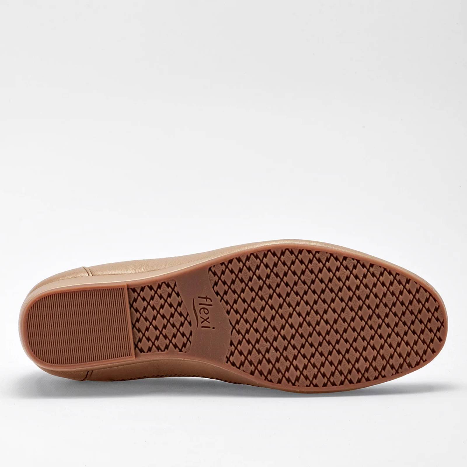 PLATAFORMA CERRADA de Flexi Para Mujer Beige 127001 T7