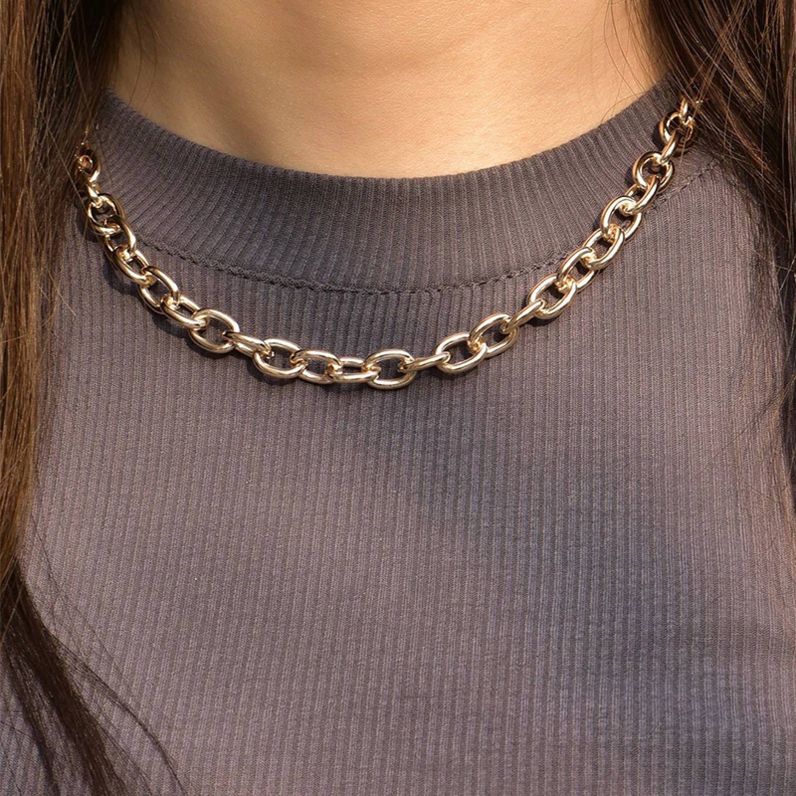 Collar Cadena Mediano Chapa de Oro para Mujer