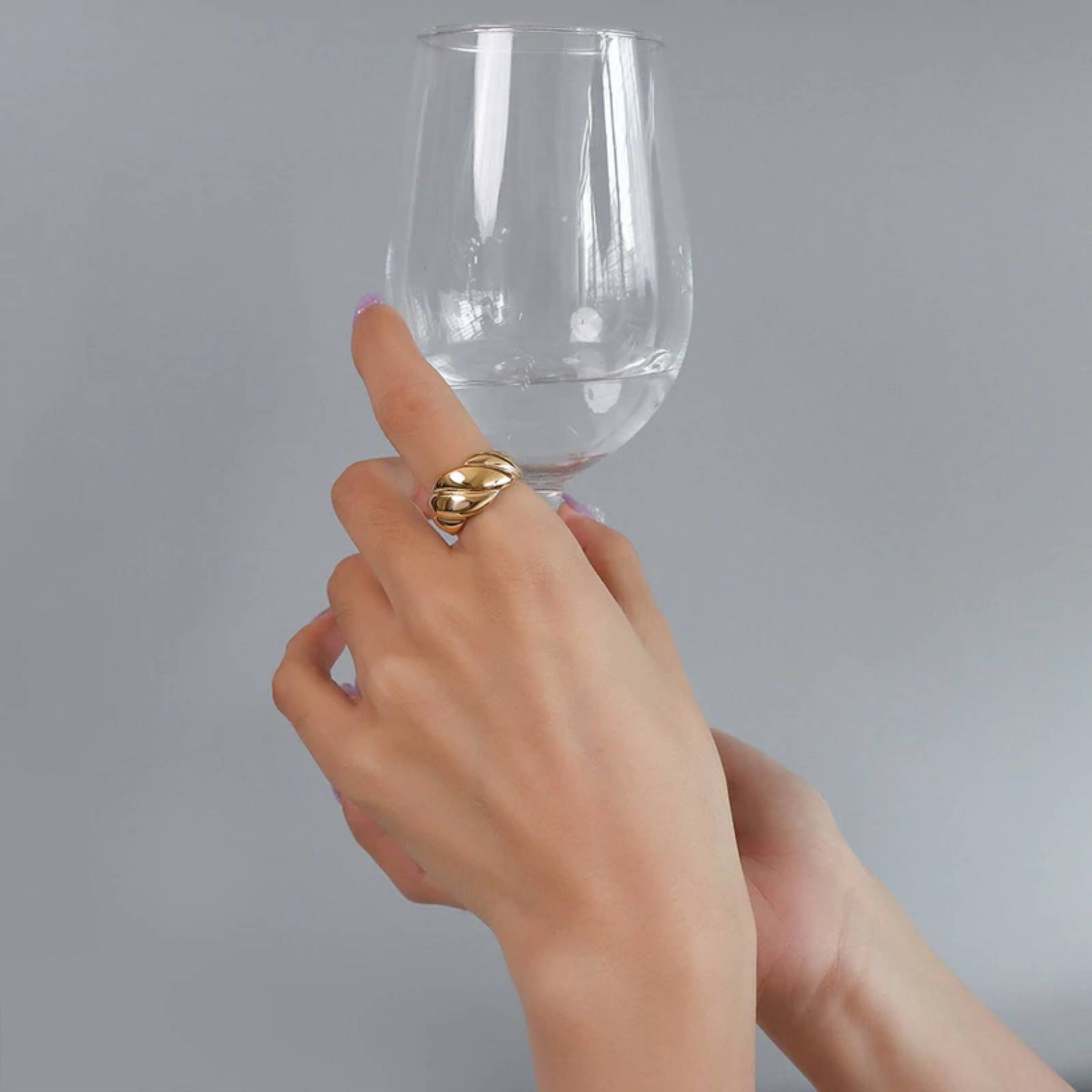 Anillo Geométrico Chapa de Oro para Mujer