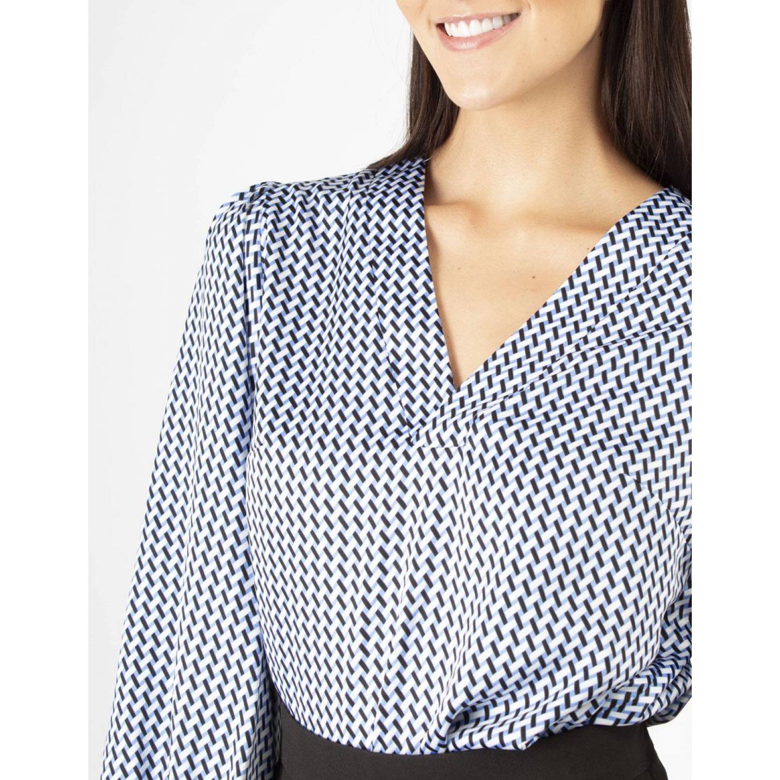 Blusa cuello V manga bomba retro AMAD para dama 