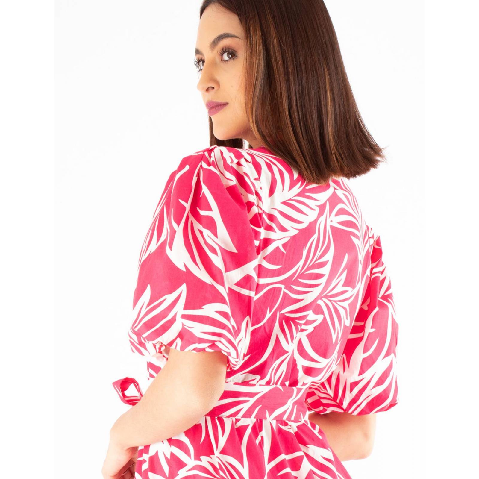 Vestido camisero de algodón, con manga bomba 
