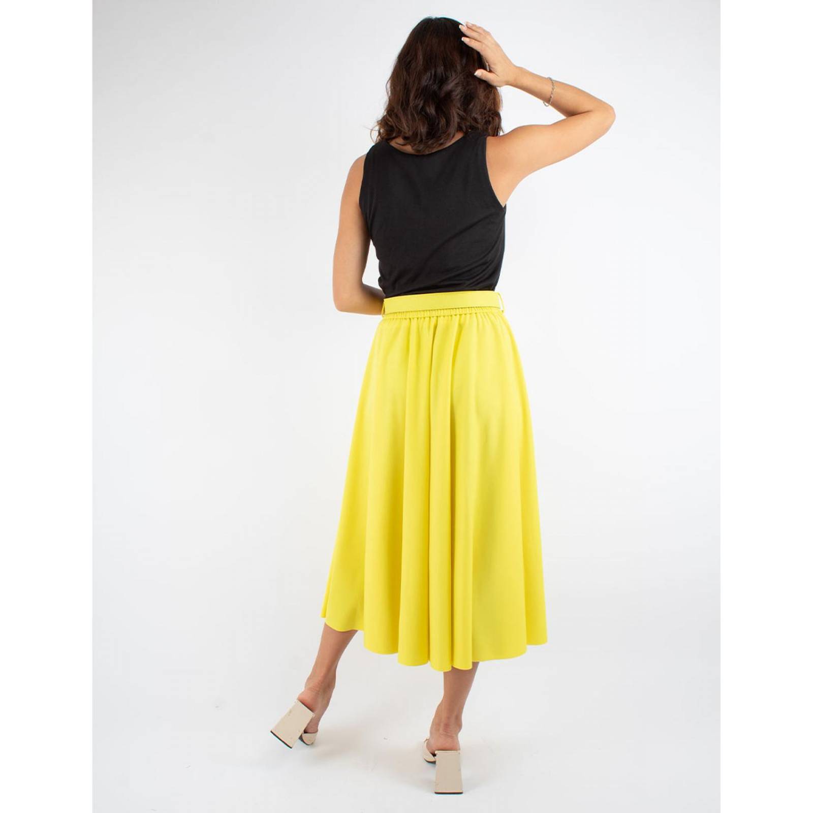 Falda semicircular con cinto 