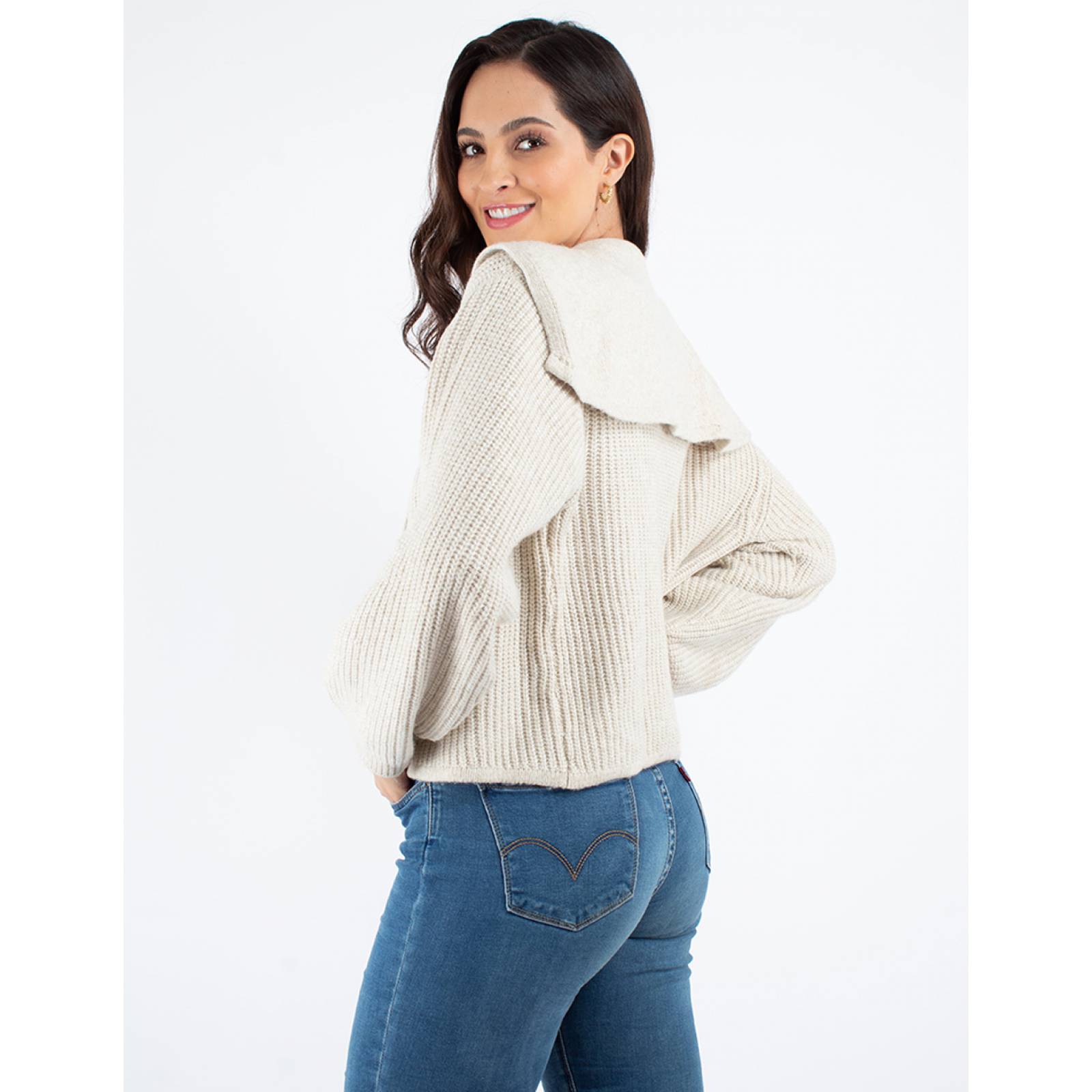 Cardigan corto cuello amplio