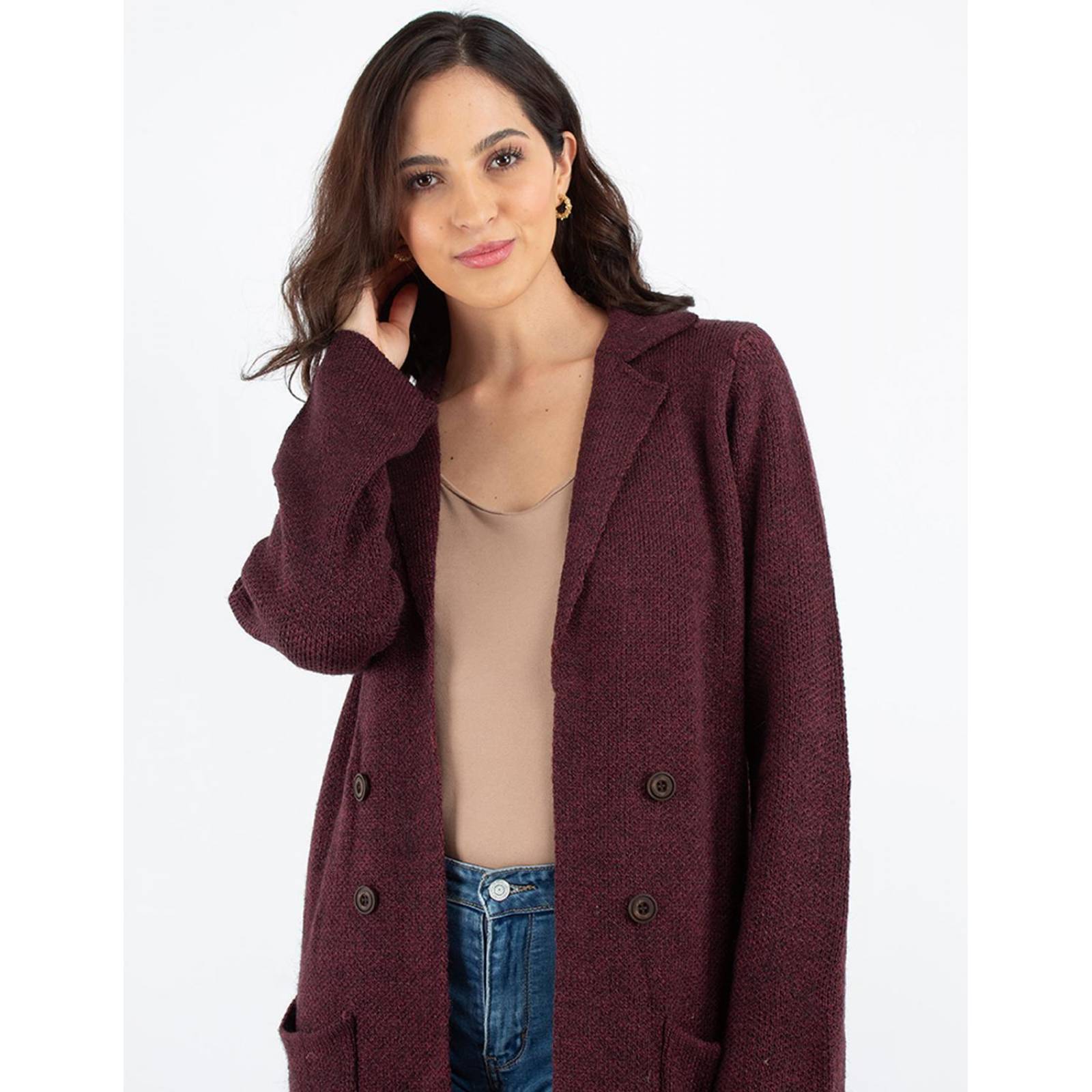 Suéter tejido con botones 