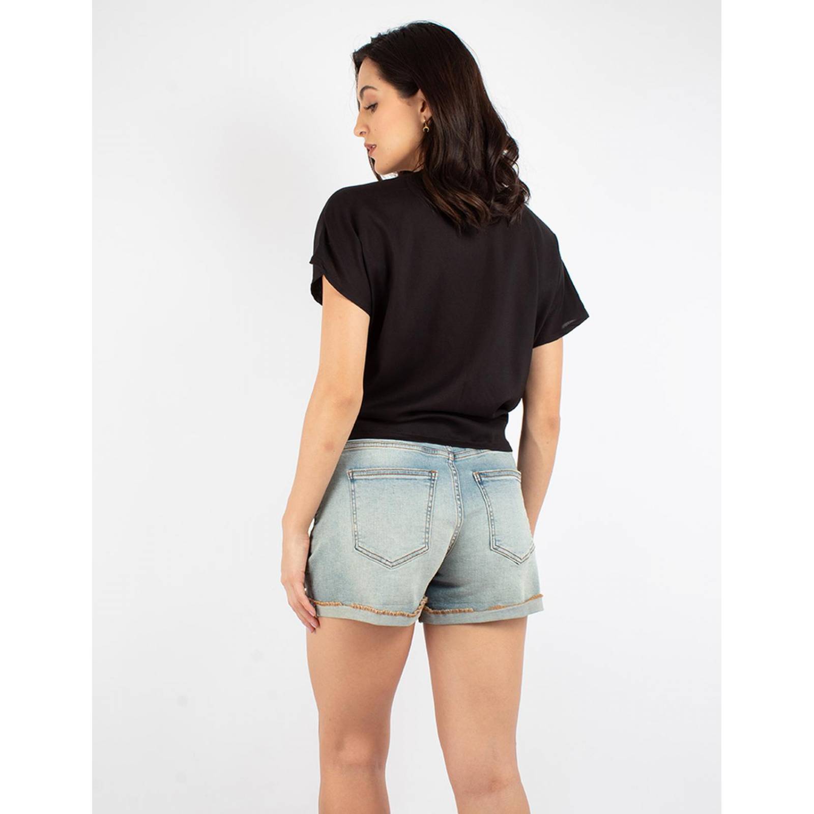 Blusa con amarre al frente 