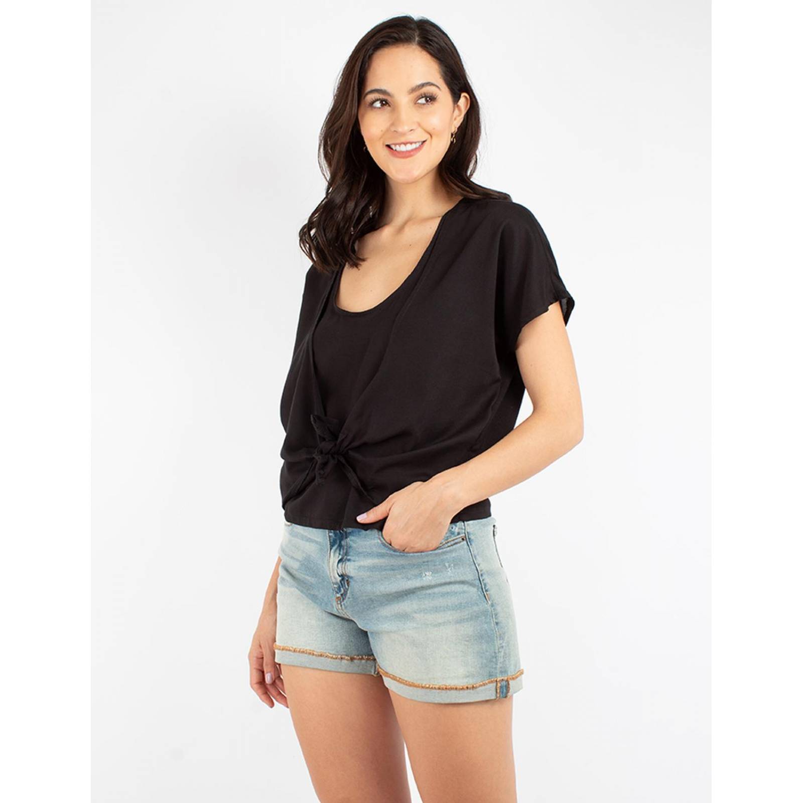 Blusa con amarre al frente 